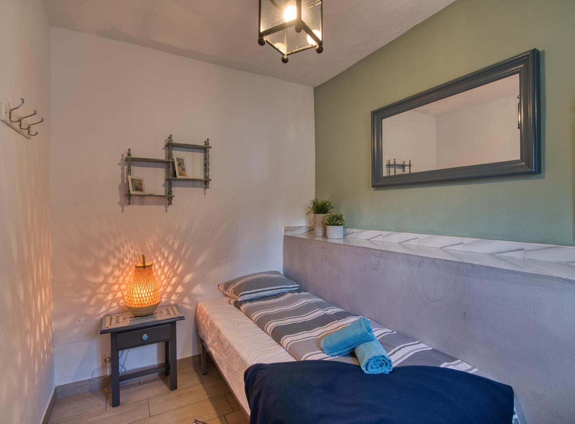 Double Room Private Bathroom