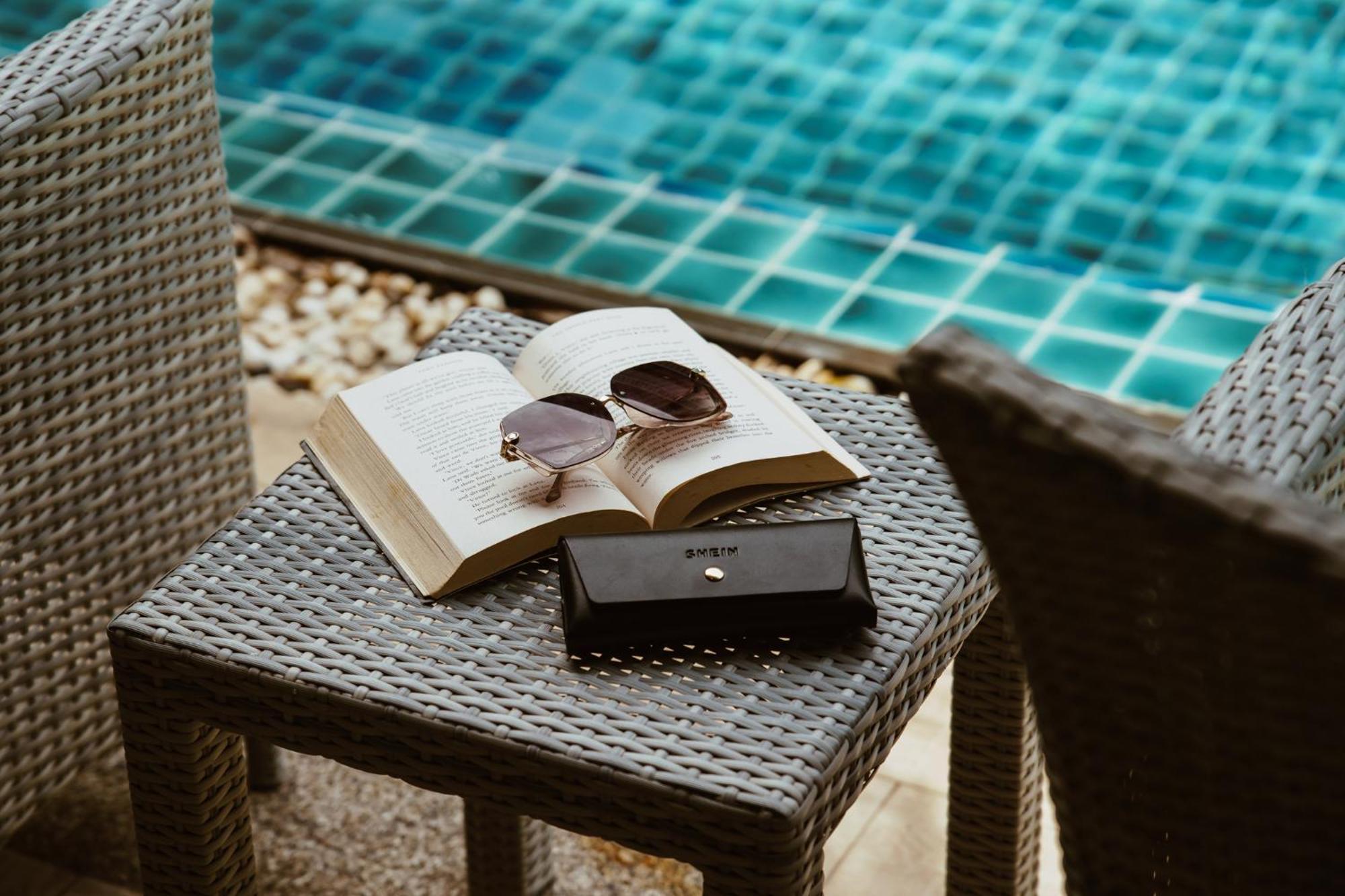Deluxe Double or Twin Room Pool Access