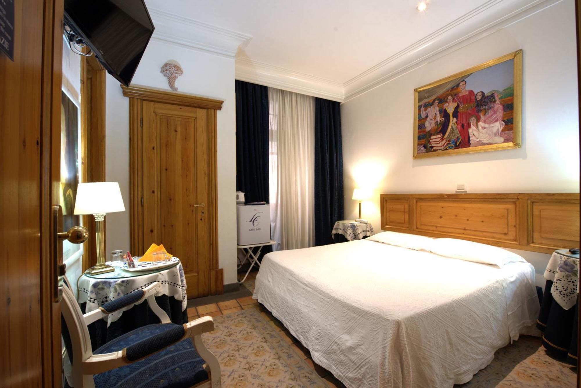 Small Double Room Internal View