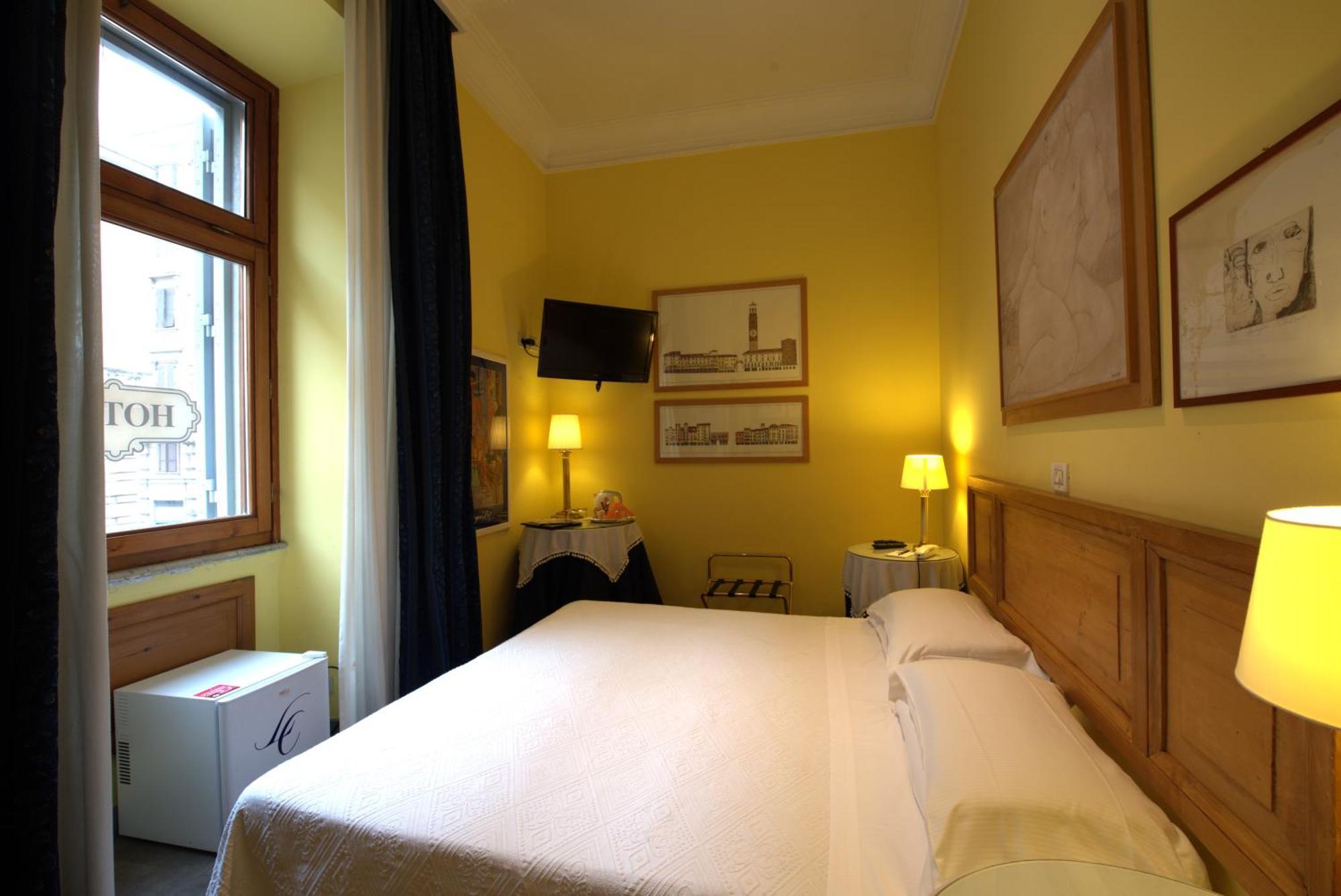 Small Double or Twin Room Street View