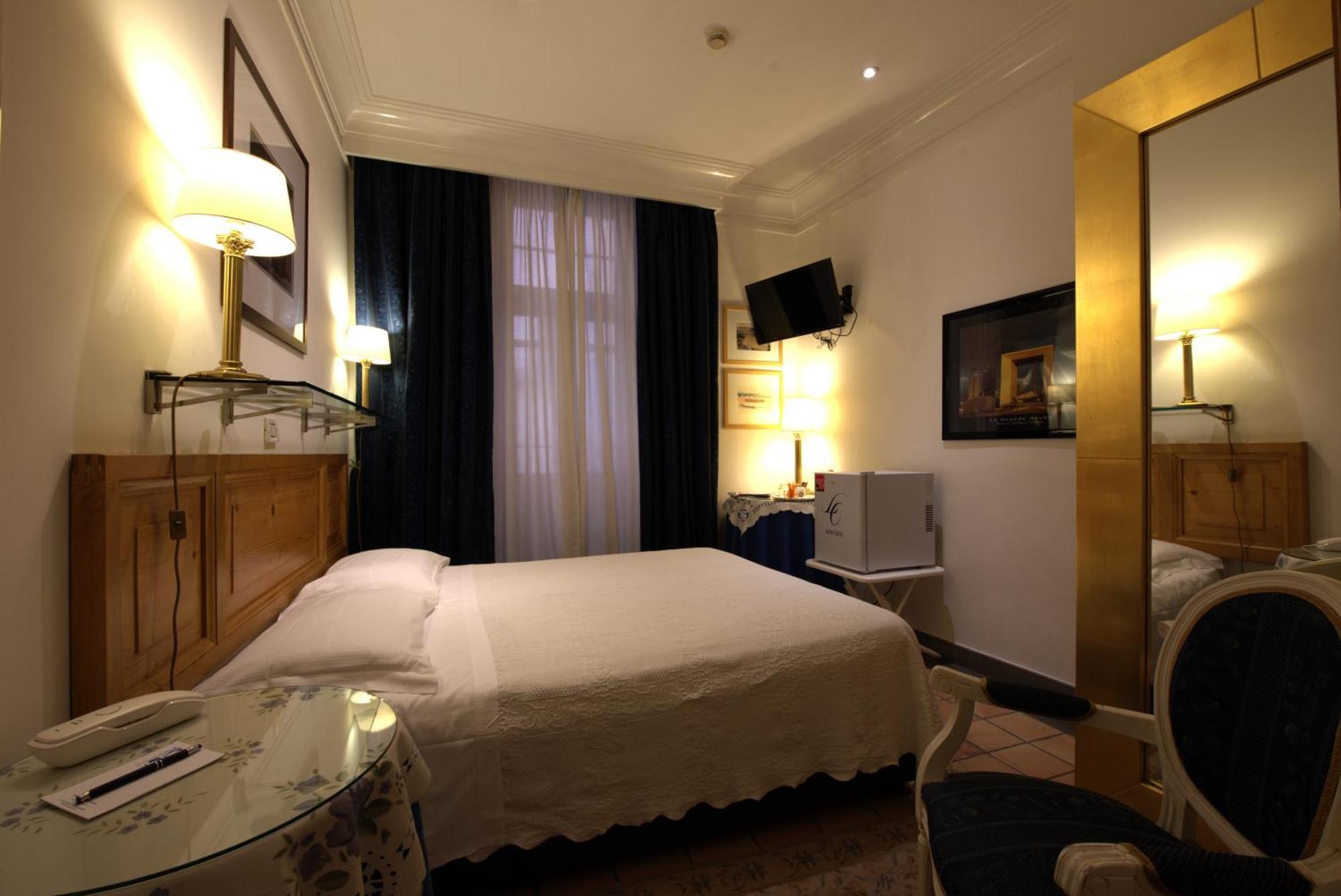 Small Double Room Internal View
