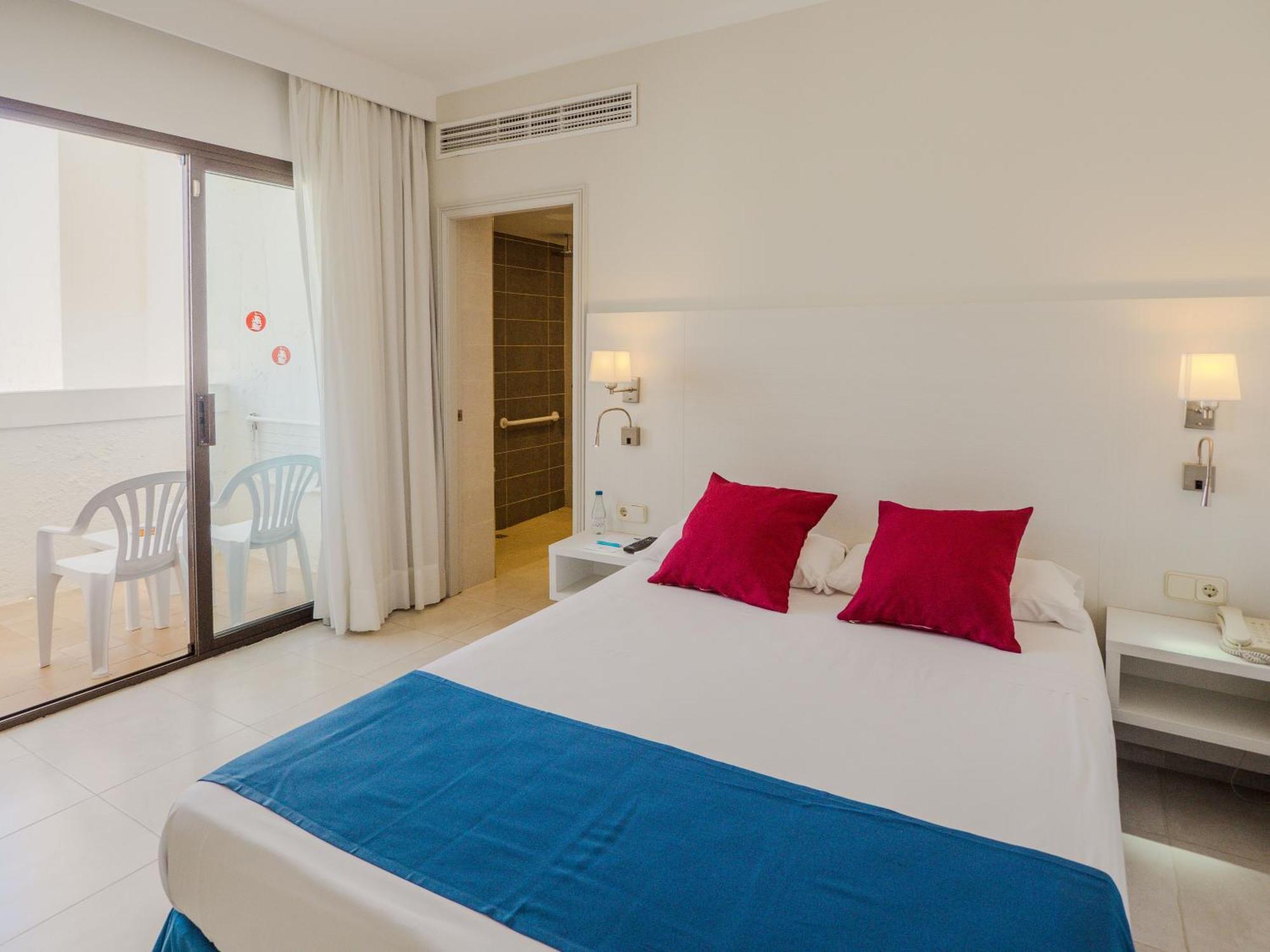 Large Single Room