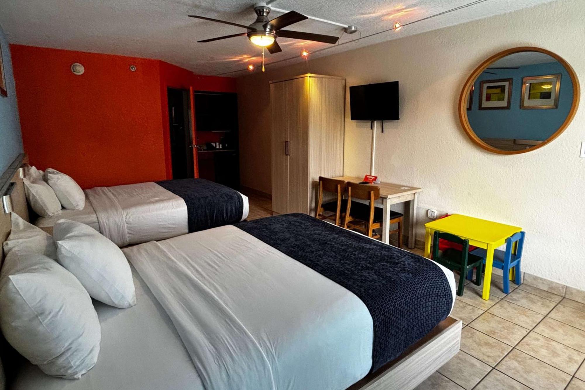 Queen Room Two Queen Beds Non-Smoking