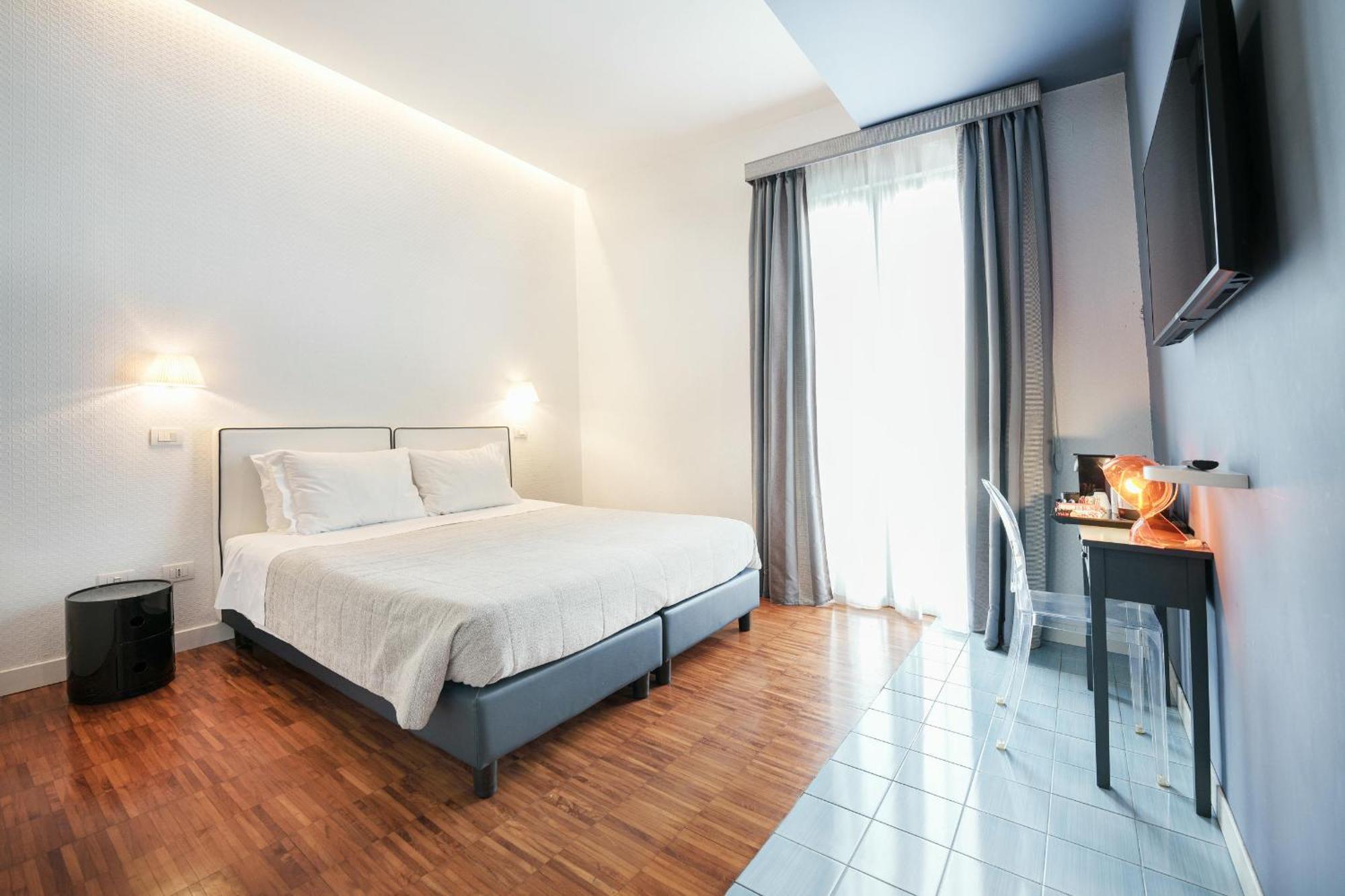 Double or Twin Room Balcony