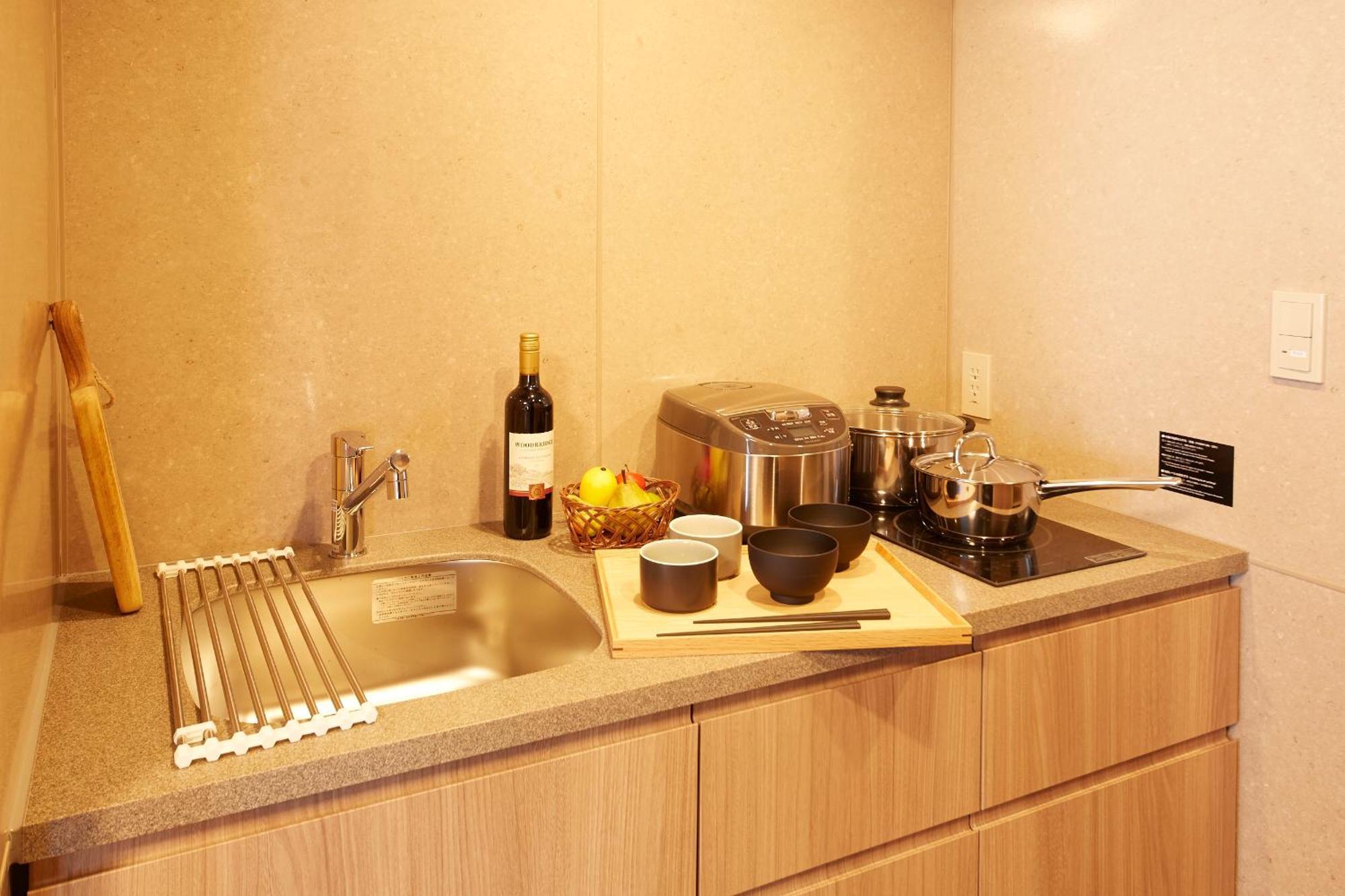 Deluxe Japanese Room Washing Machine