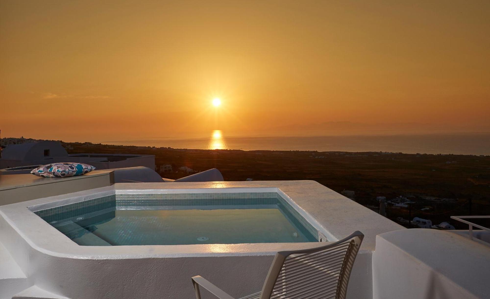 Deluxe Suite Sea View & outdoor Jacuzzi