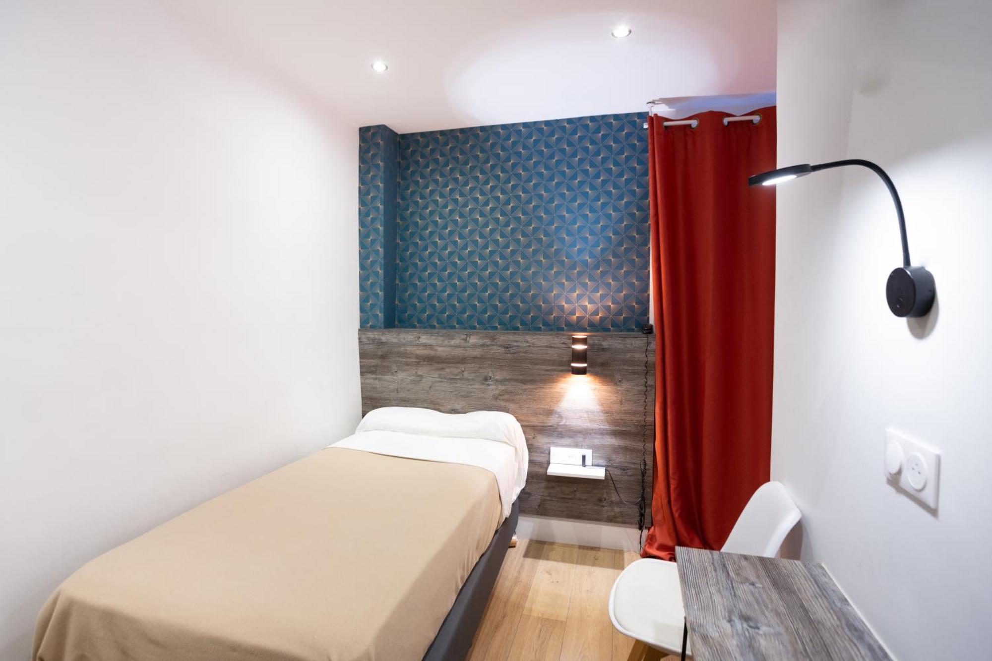 Single Room,1626350043:JPEG