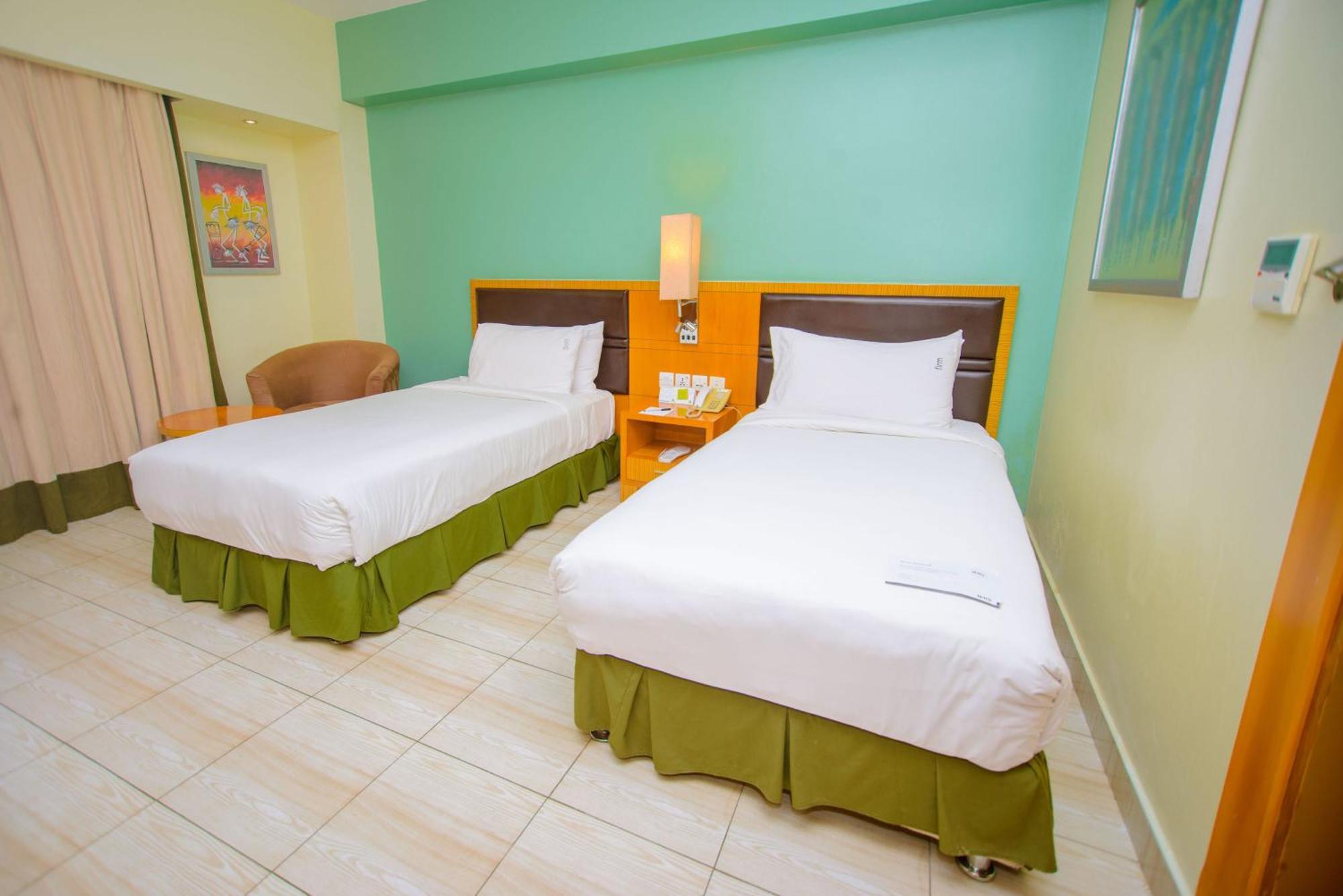 2 Single Standard 25sqm