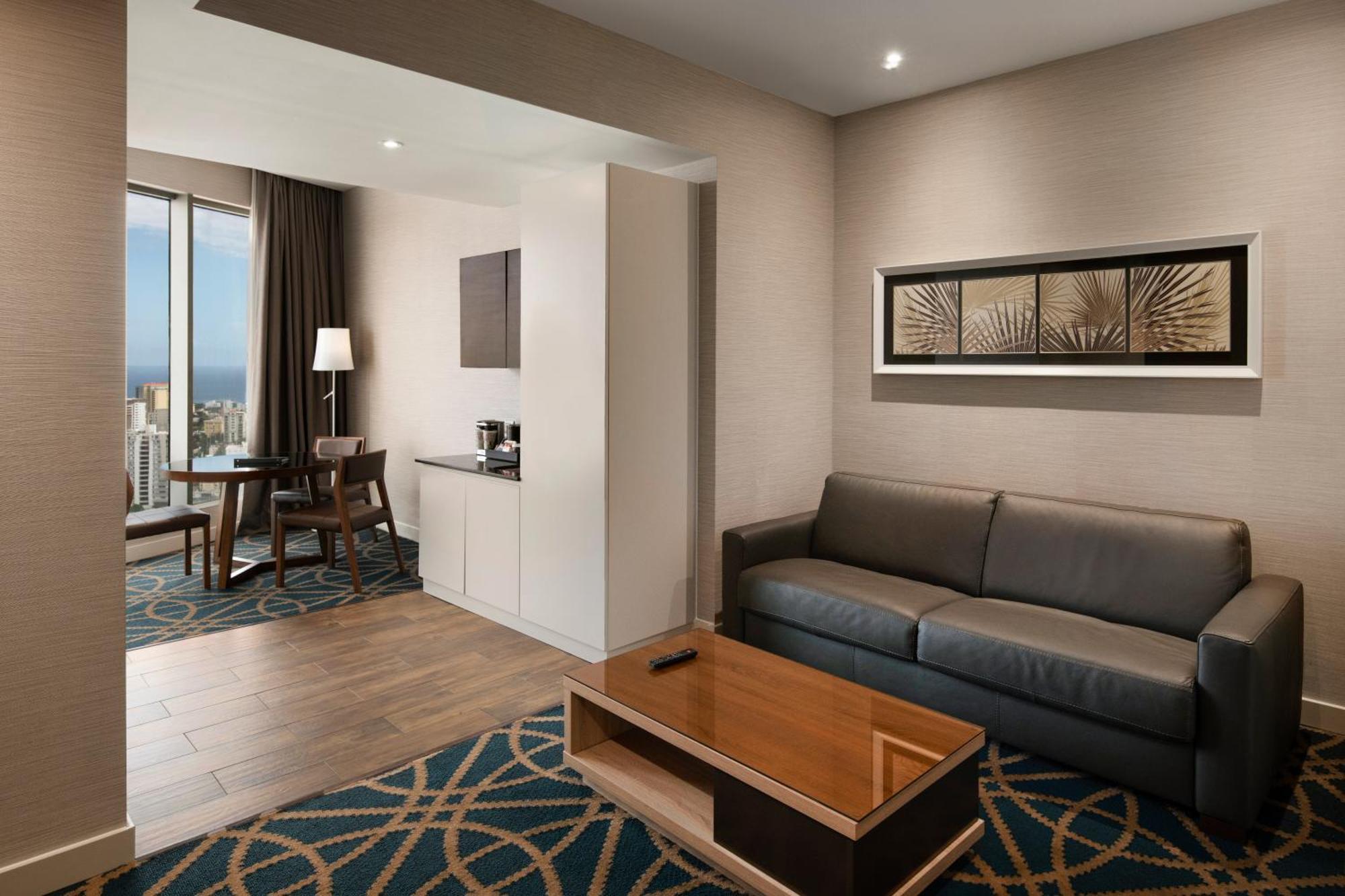 Suíte de 1 Quarto com 2 Camas de Casal