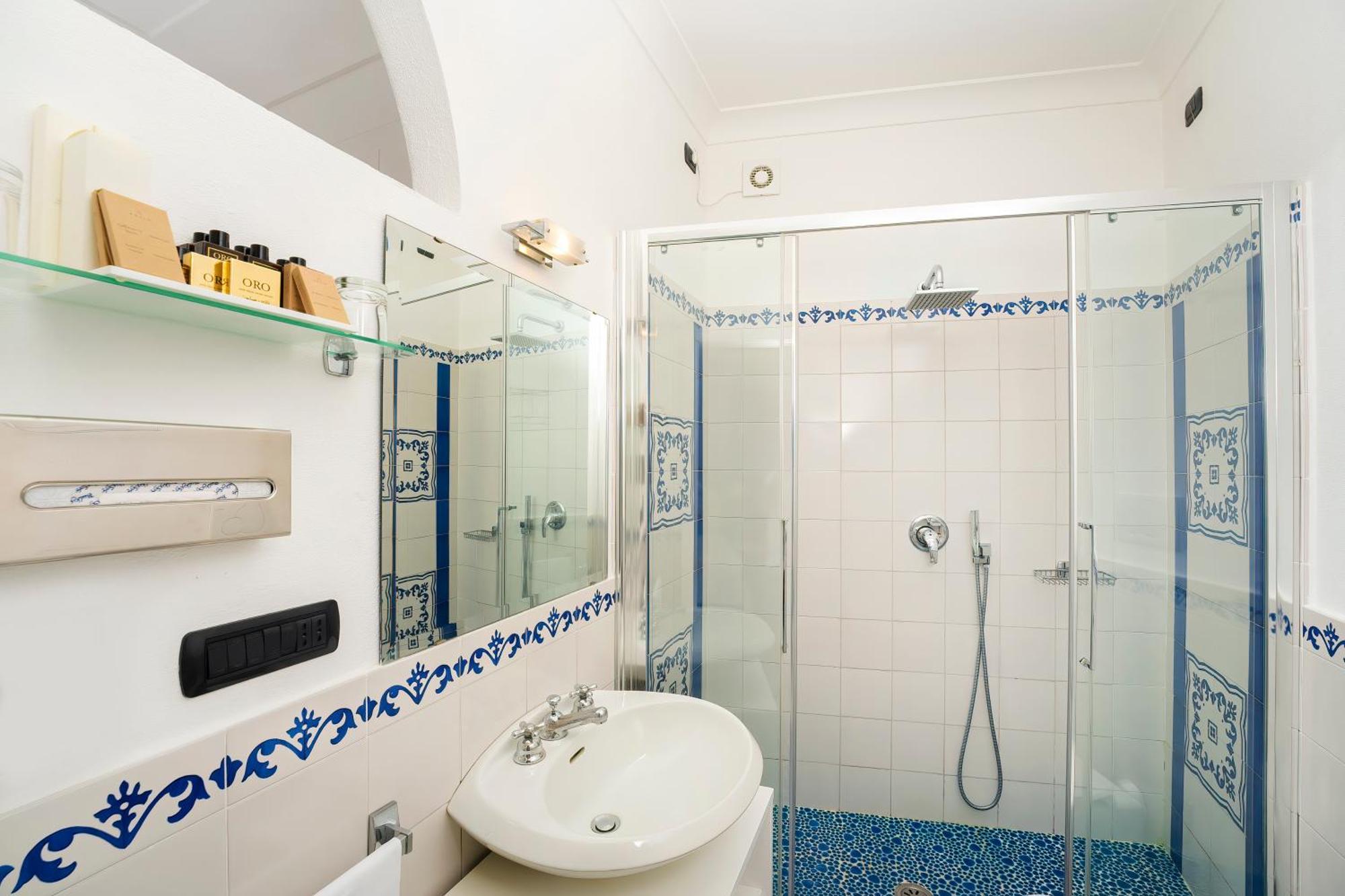 Deluxe Double Room Terrace Sea View