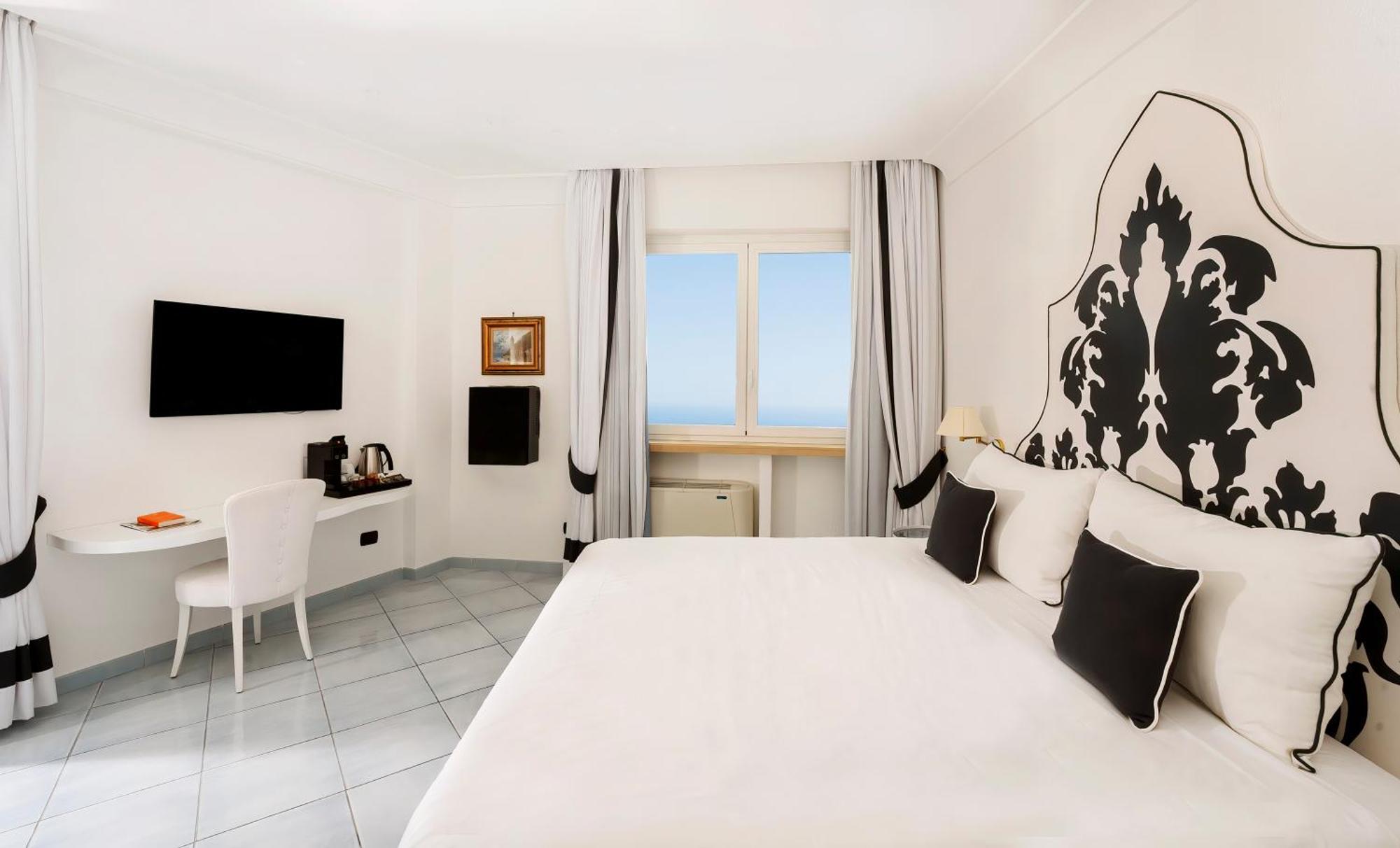 Suite Terrace Sea View