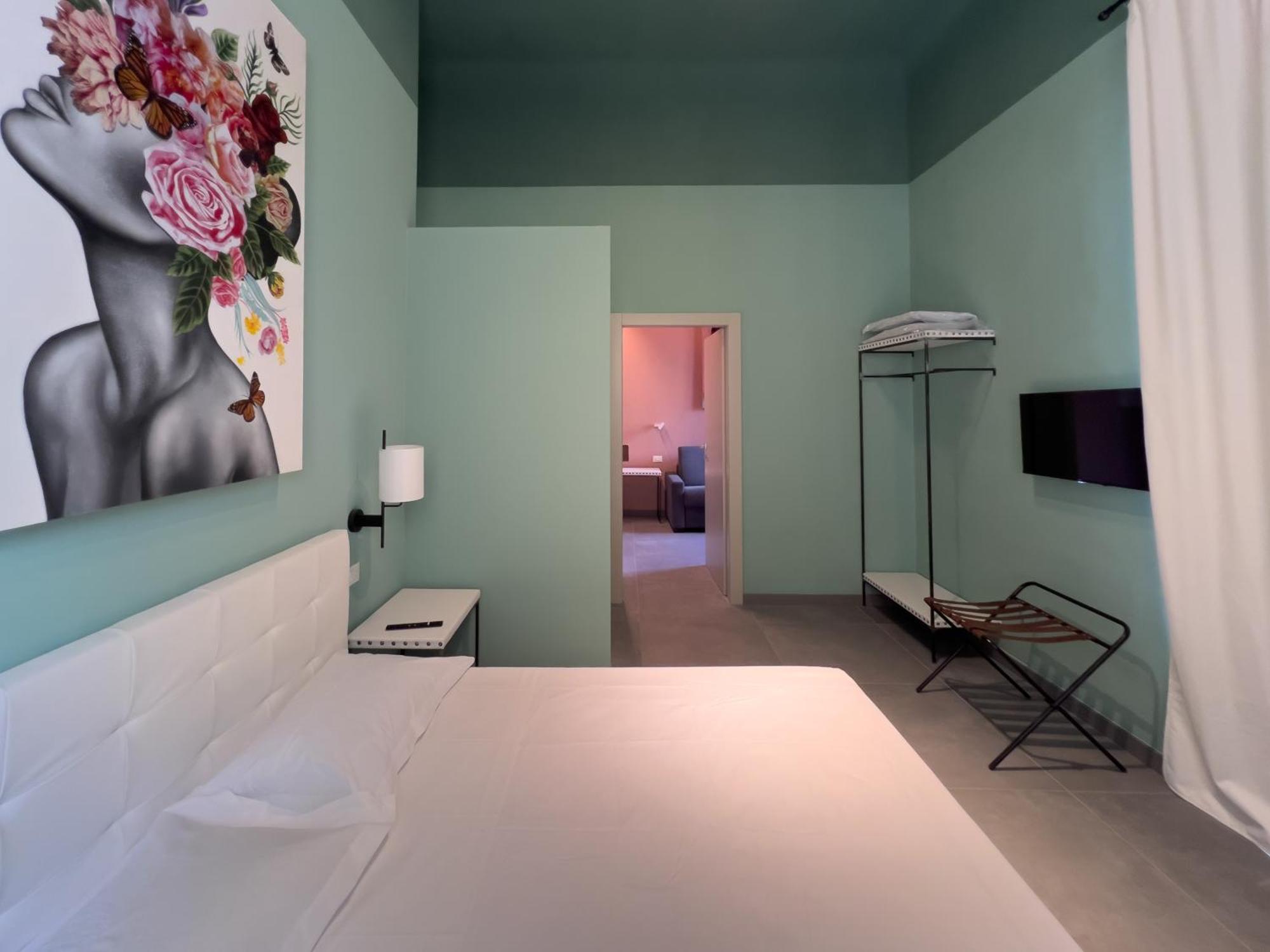Deluxe Family Suite