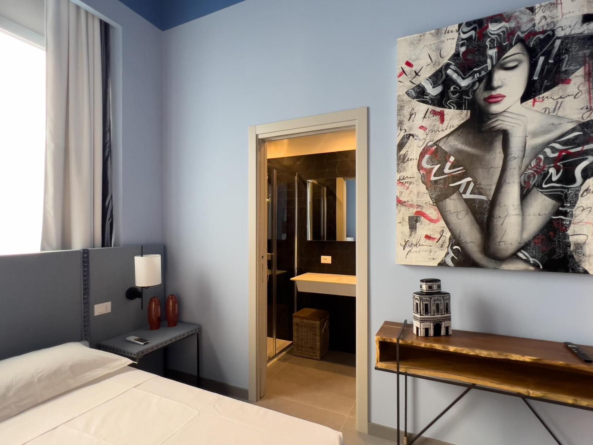 Superior King Room