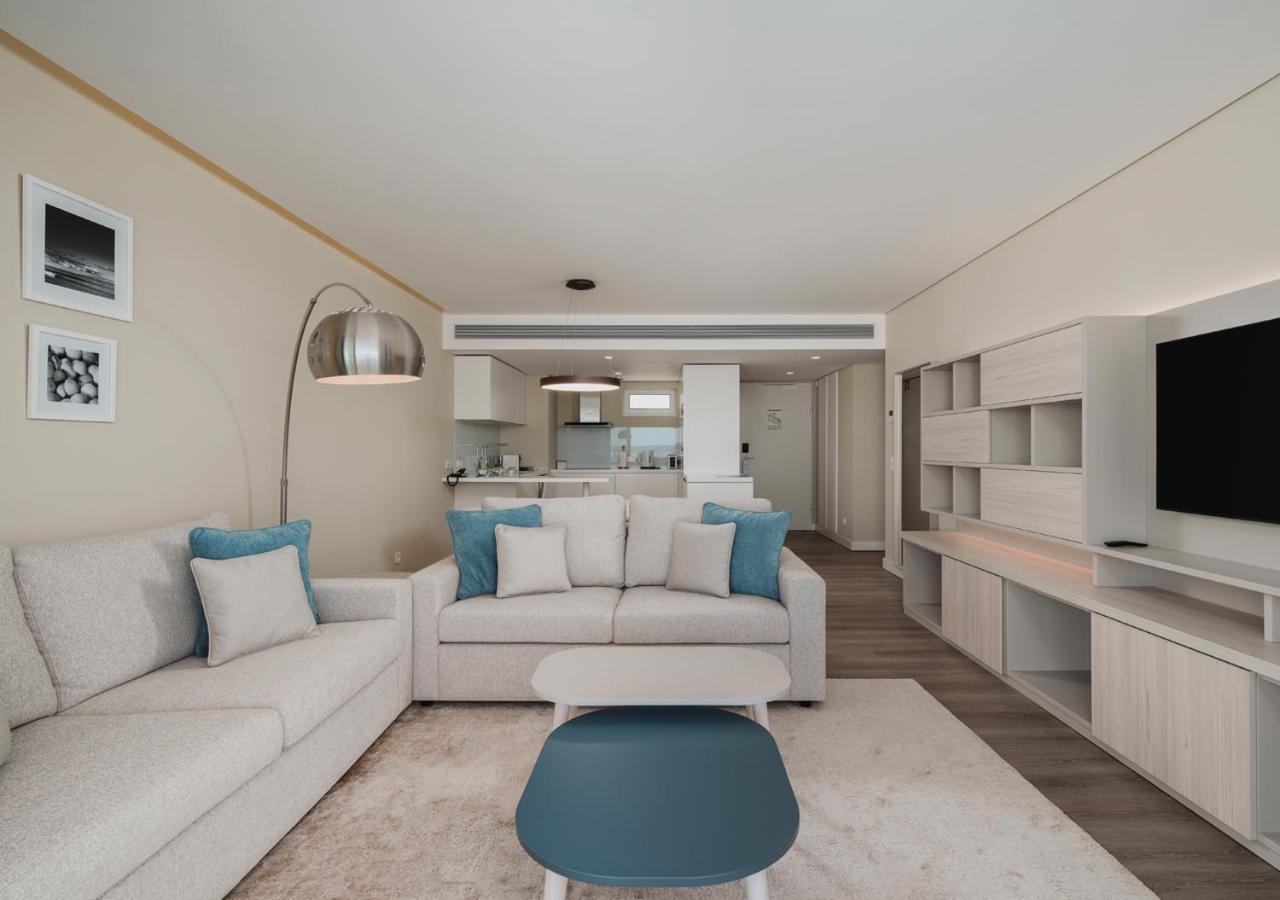 One-Bedroom Apartment with Rooftop Jacuzzi,1627875106:JPEG