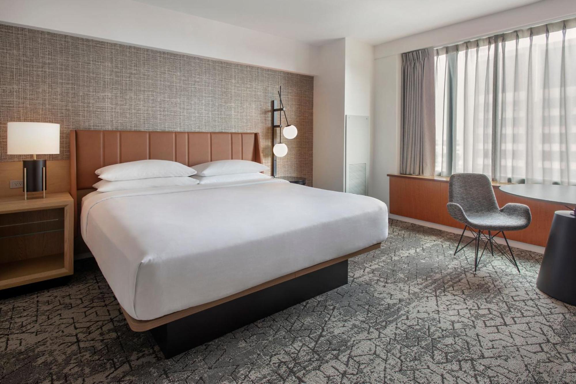 Quarto King com 1 Cama King-size
