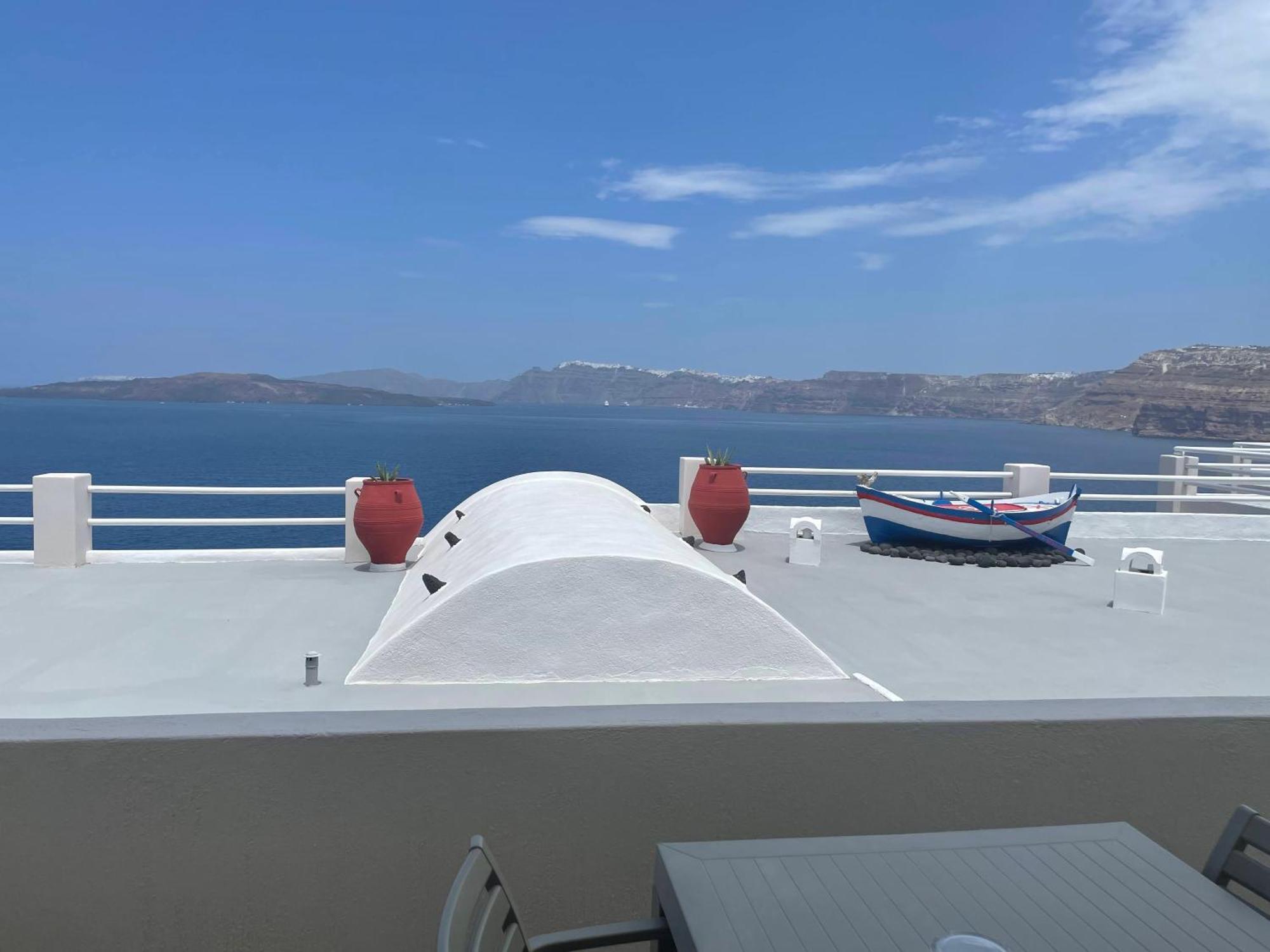 Standard Double Room Sea Caldera Volcano View