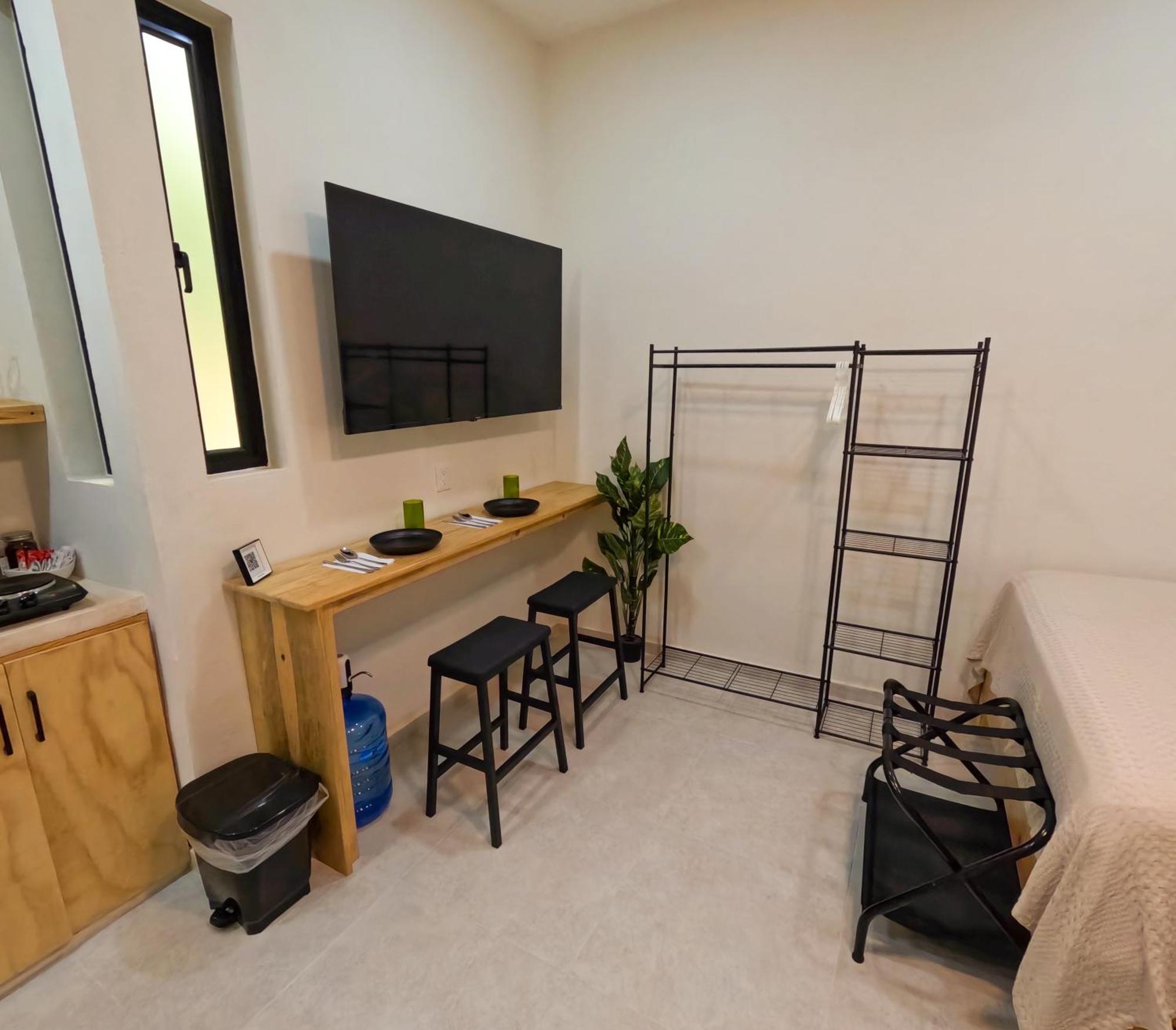 Superior Studio