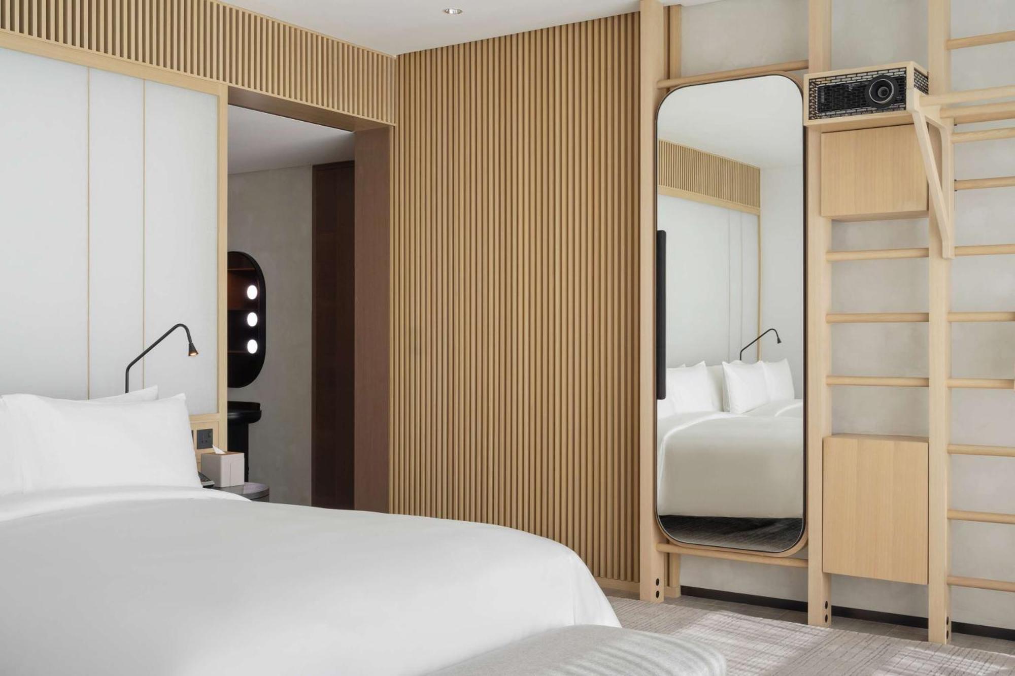SIRO Premium Double Queen complimentary AED 200 daily recovery credit lifestyle consultation