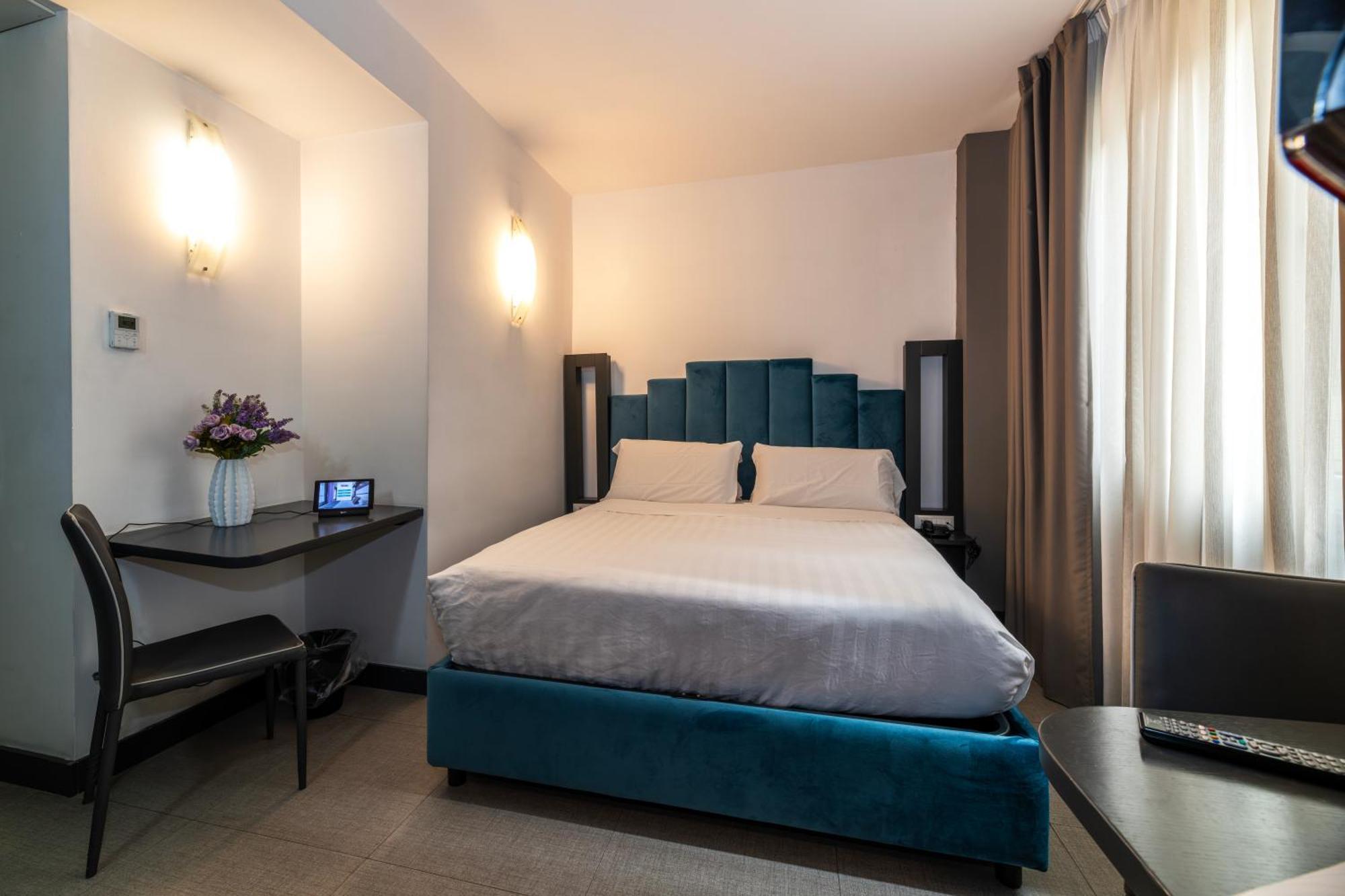 Romantic Double Room
