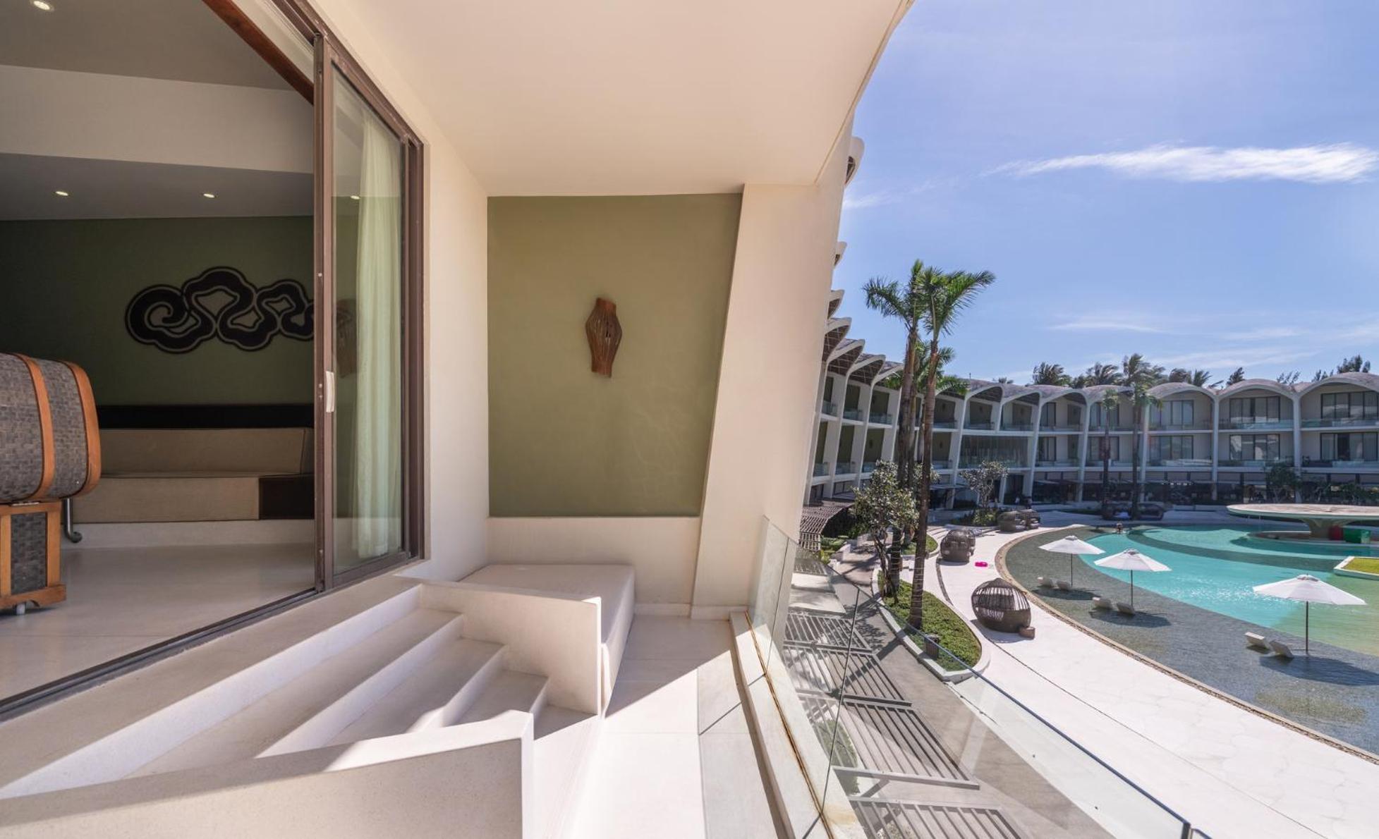 Premium Deluxe Ocean View
