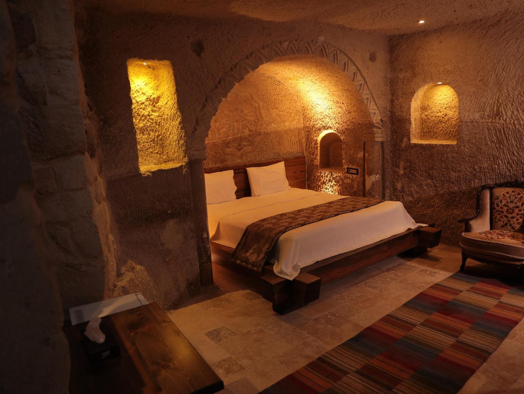 Underground Cave Room