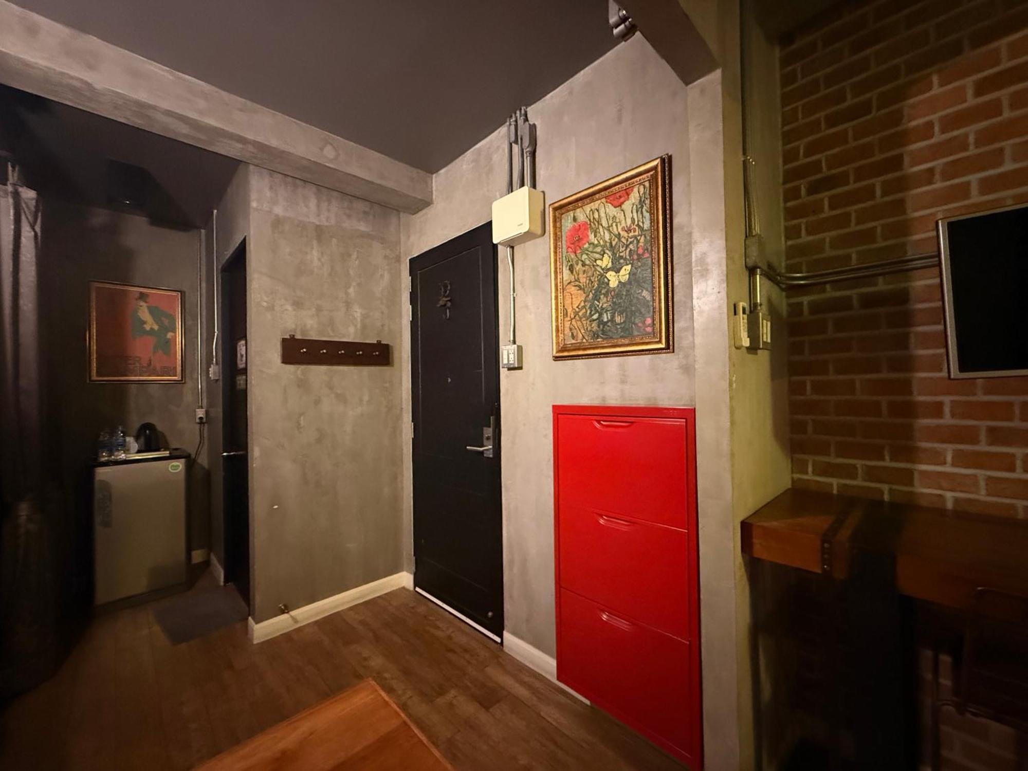 Large Studio