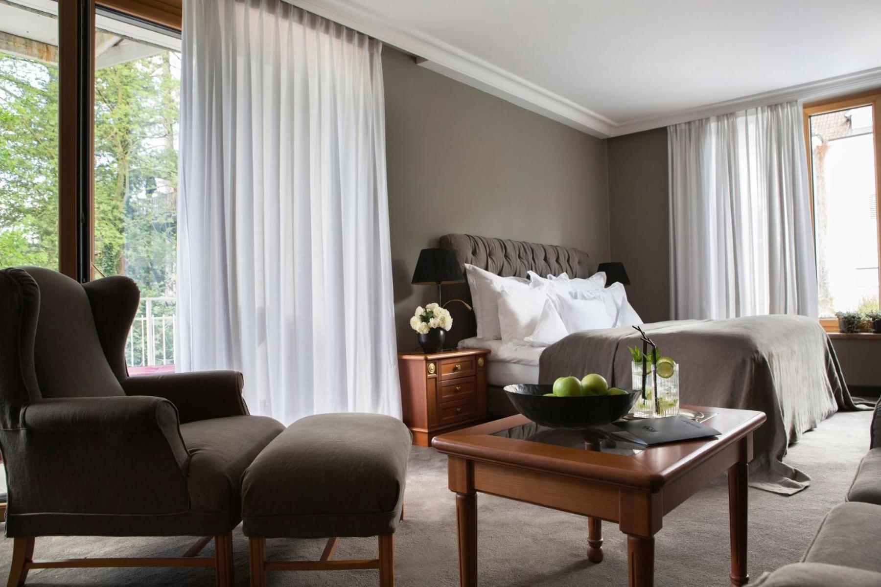 Junior Suite,1629838207:JPEG