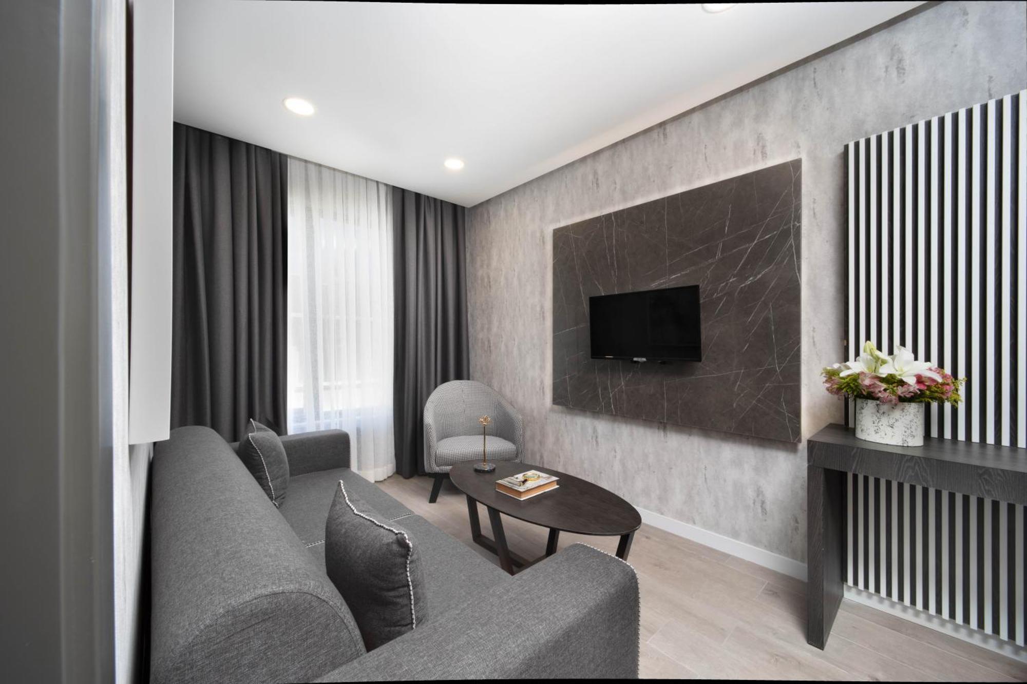 King Suite