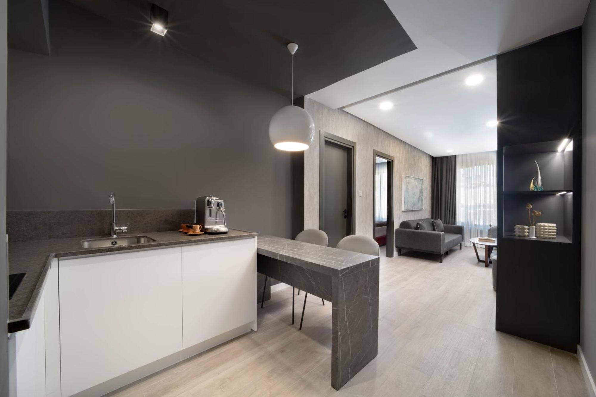 King Suite