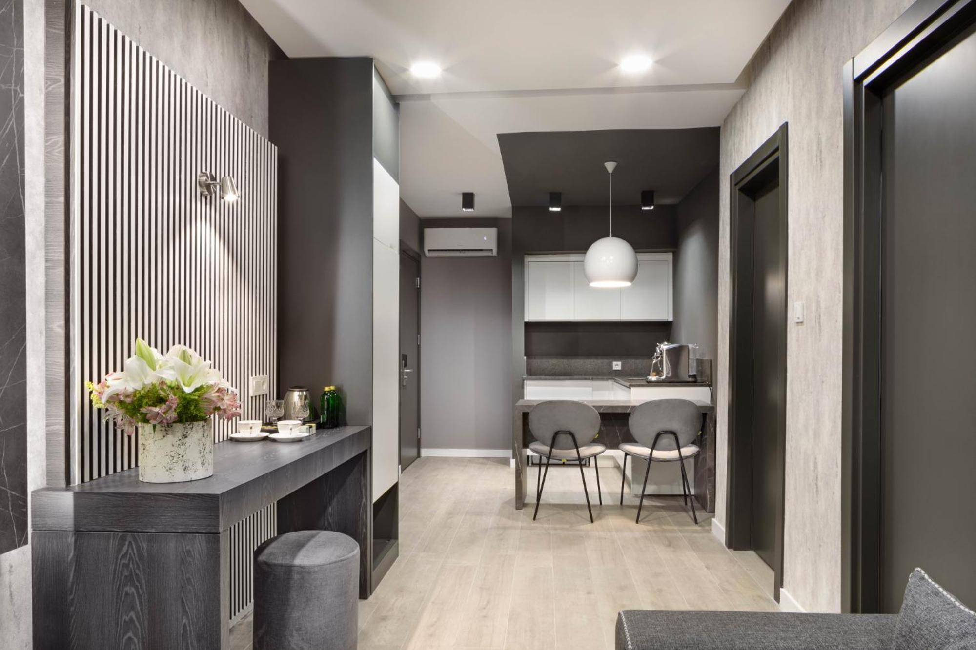 King Suite