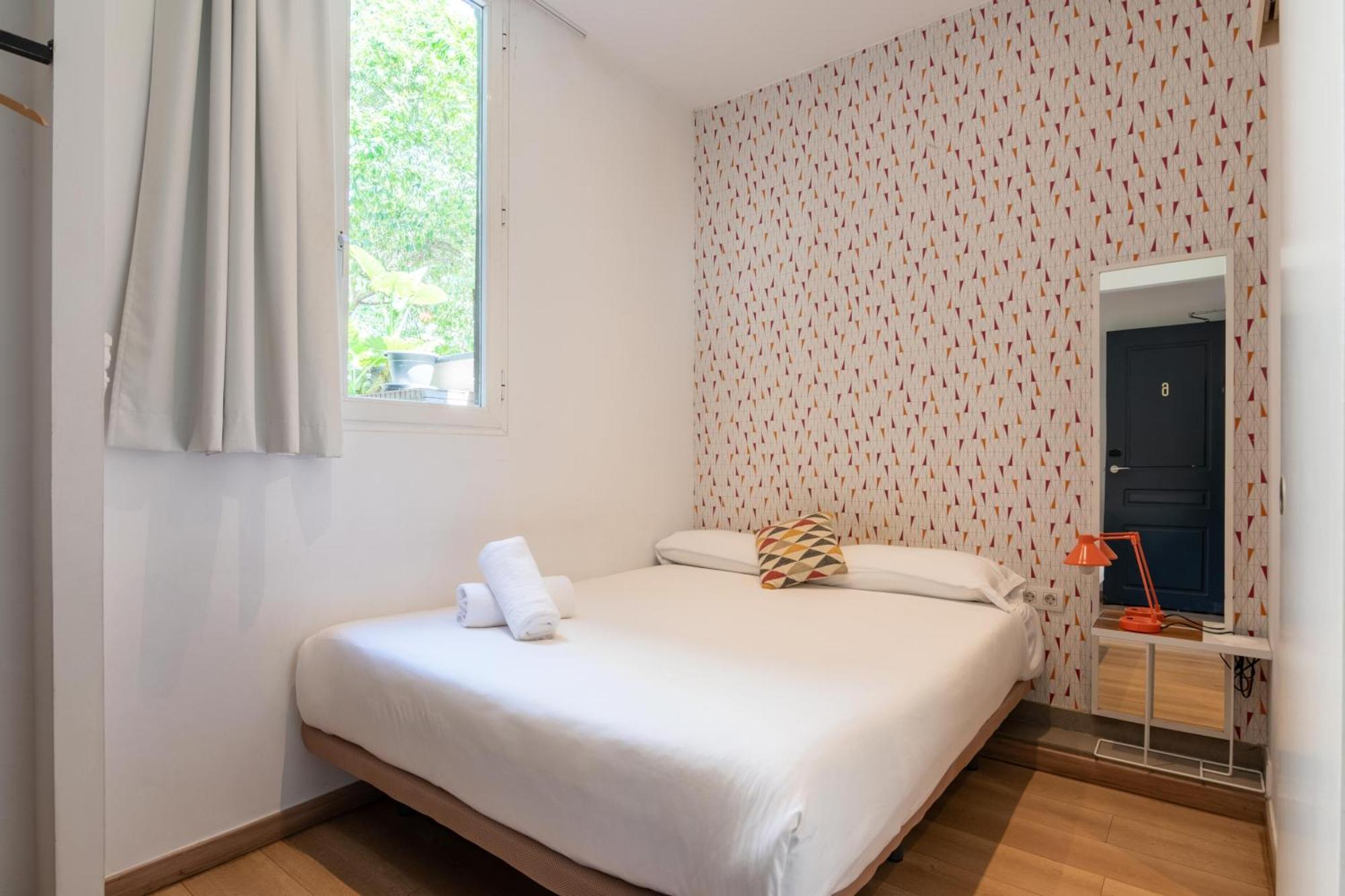 Double Room Private Bathroom