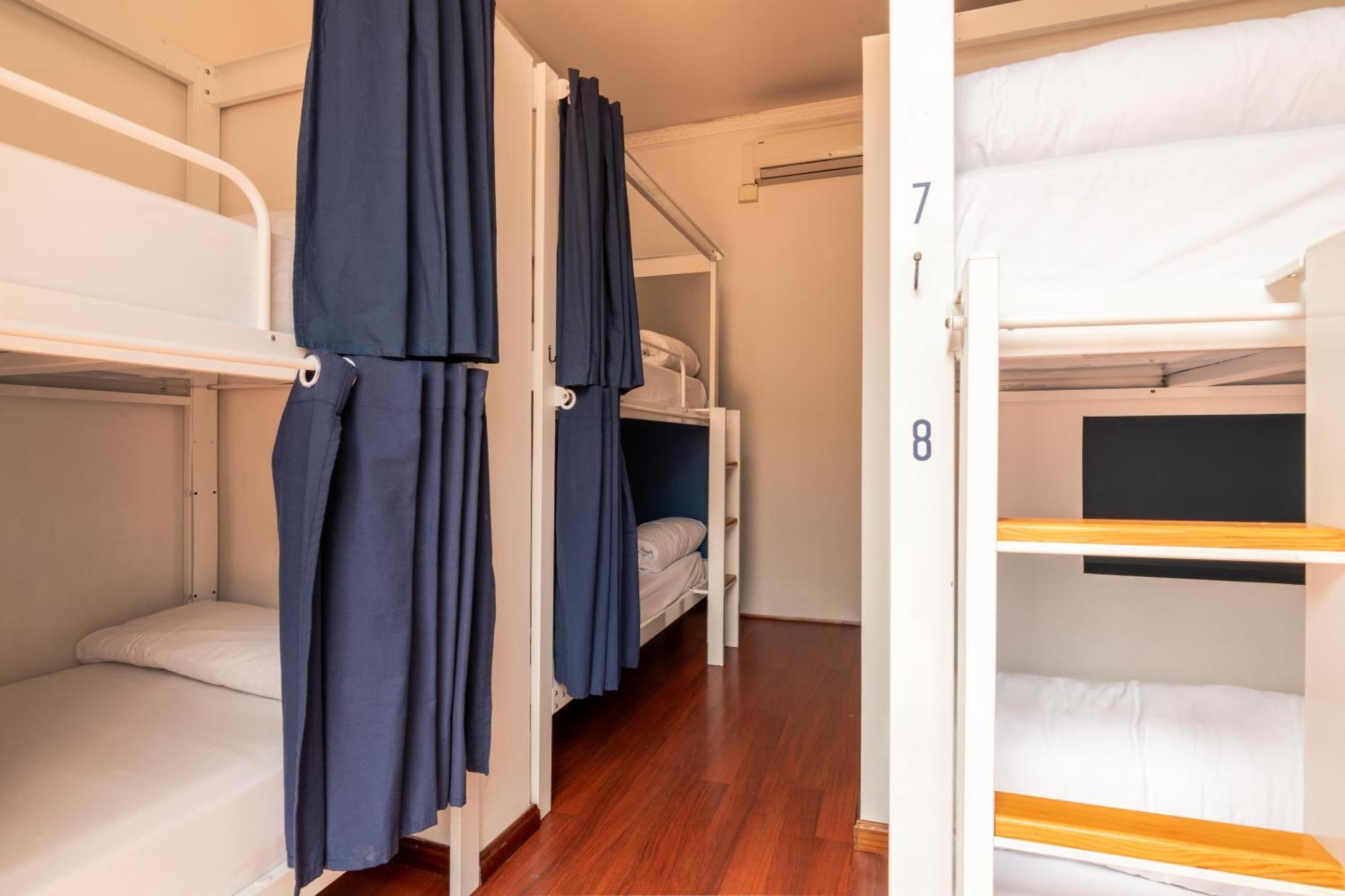 Bed 8-Bed Mixed Dormitory Room