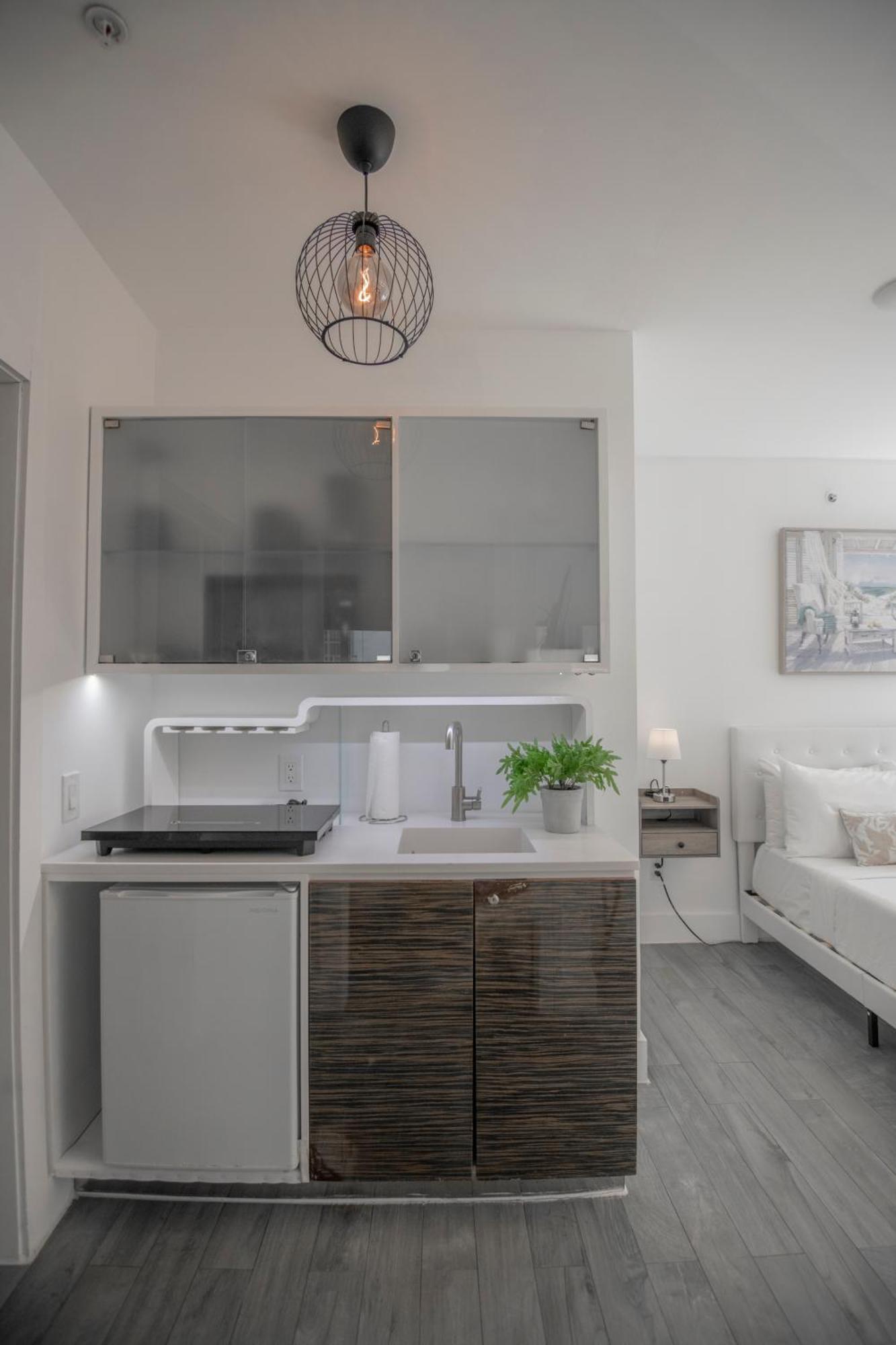 Standard Suite