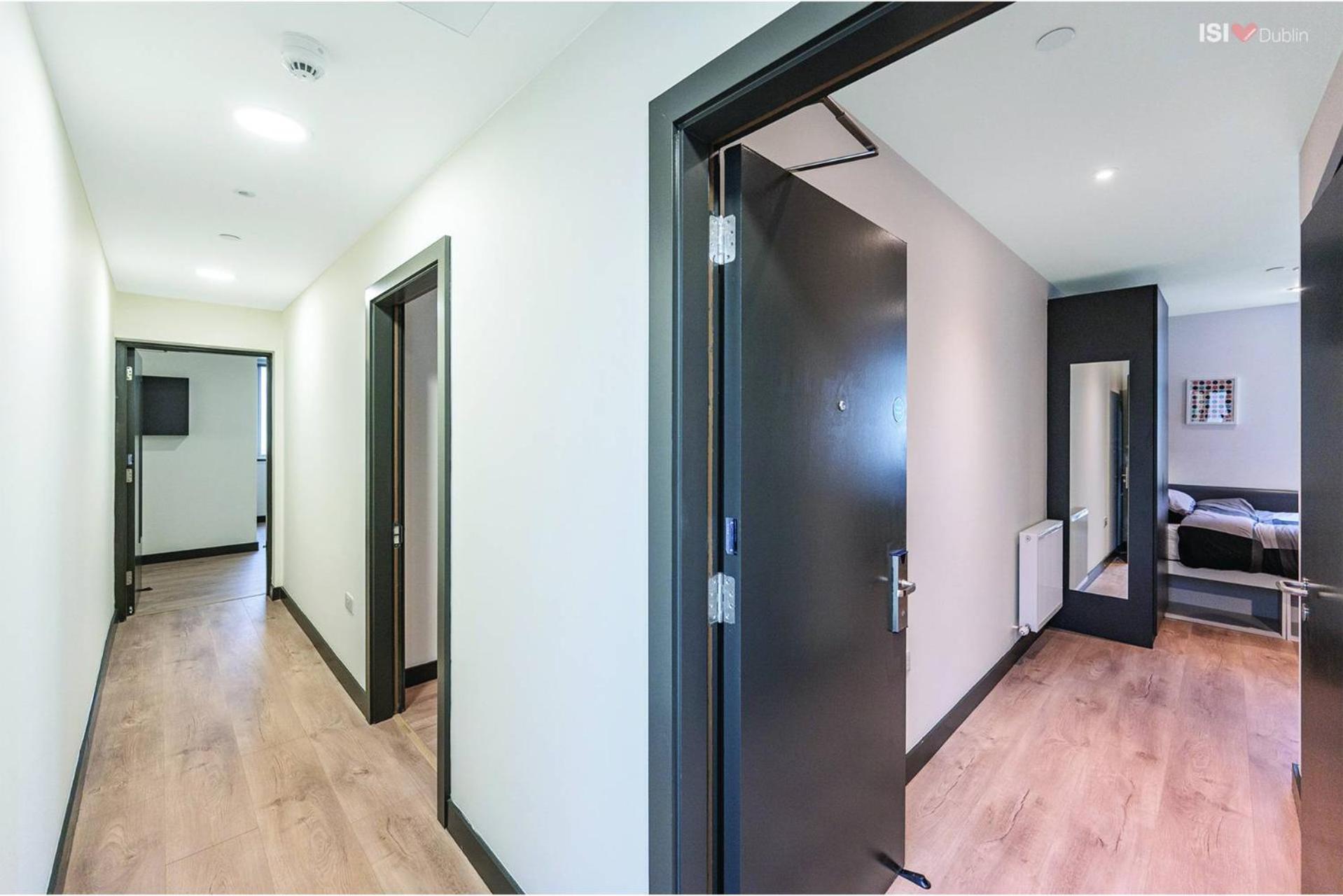 Single Room Private Bathroom