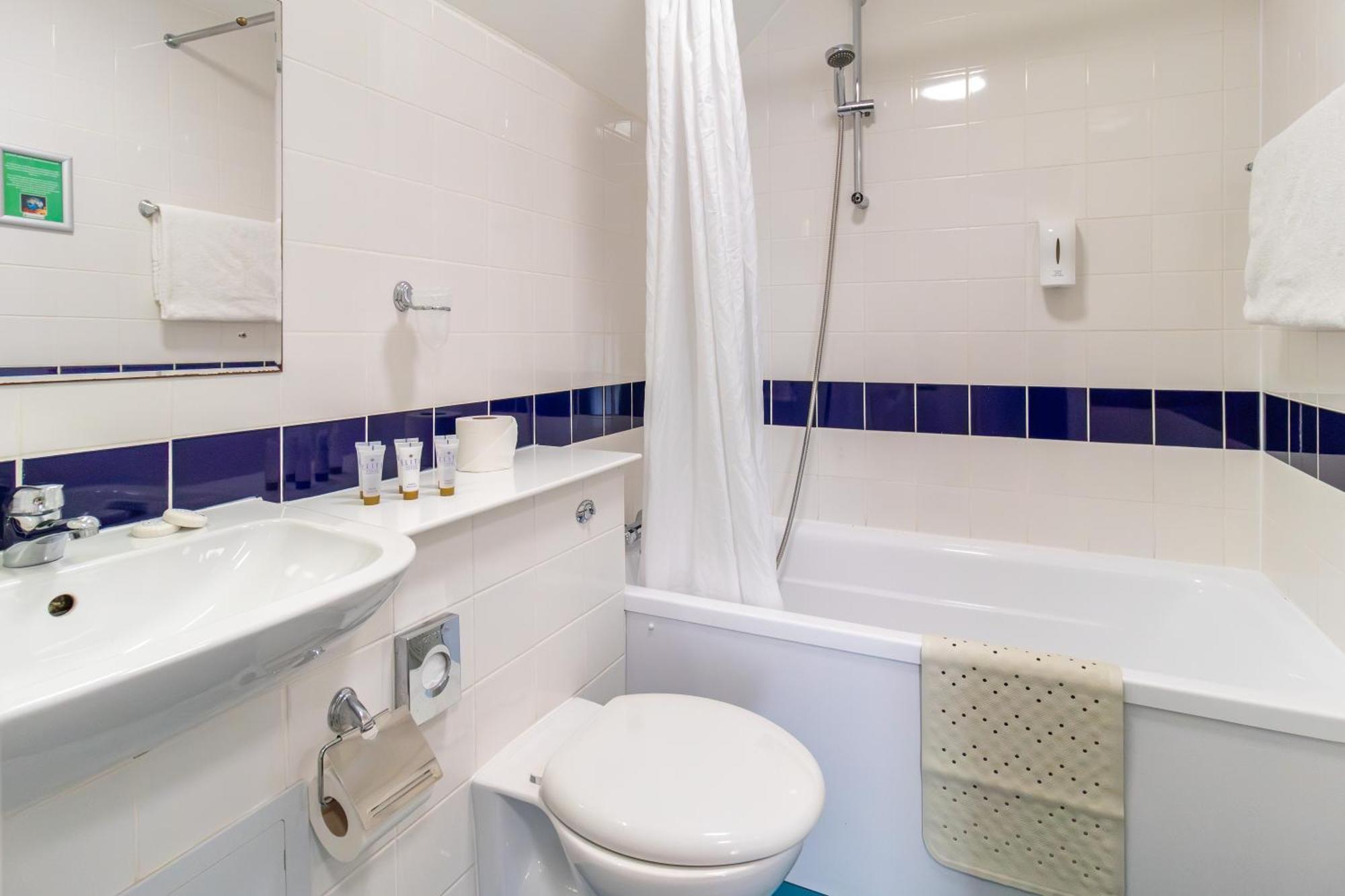 Compact Double Room