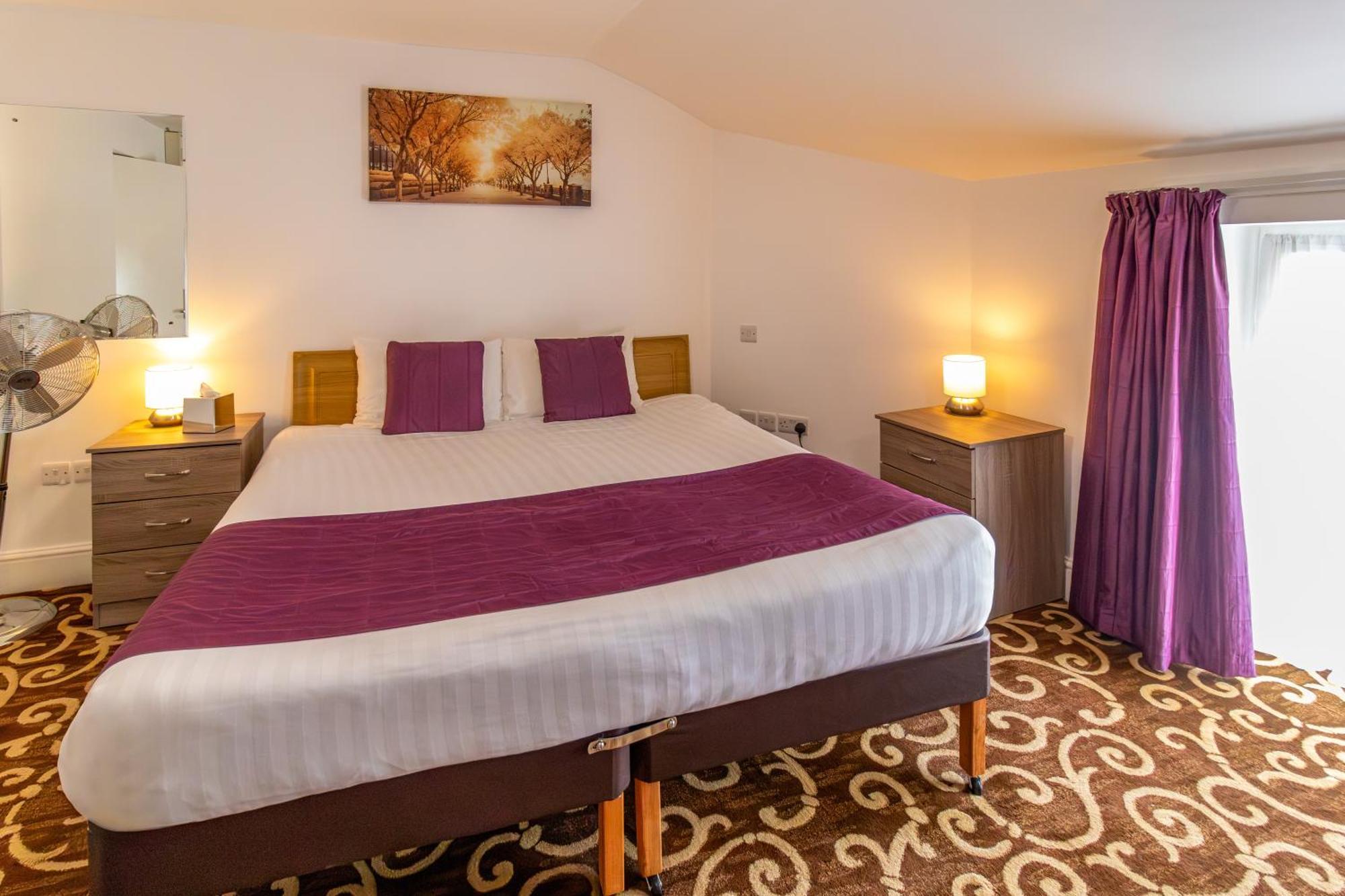 Compact Double Room