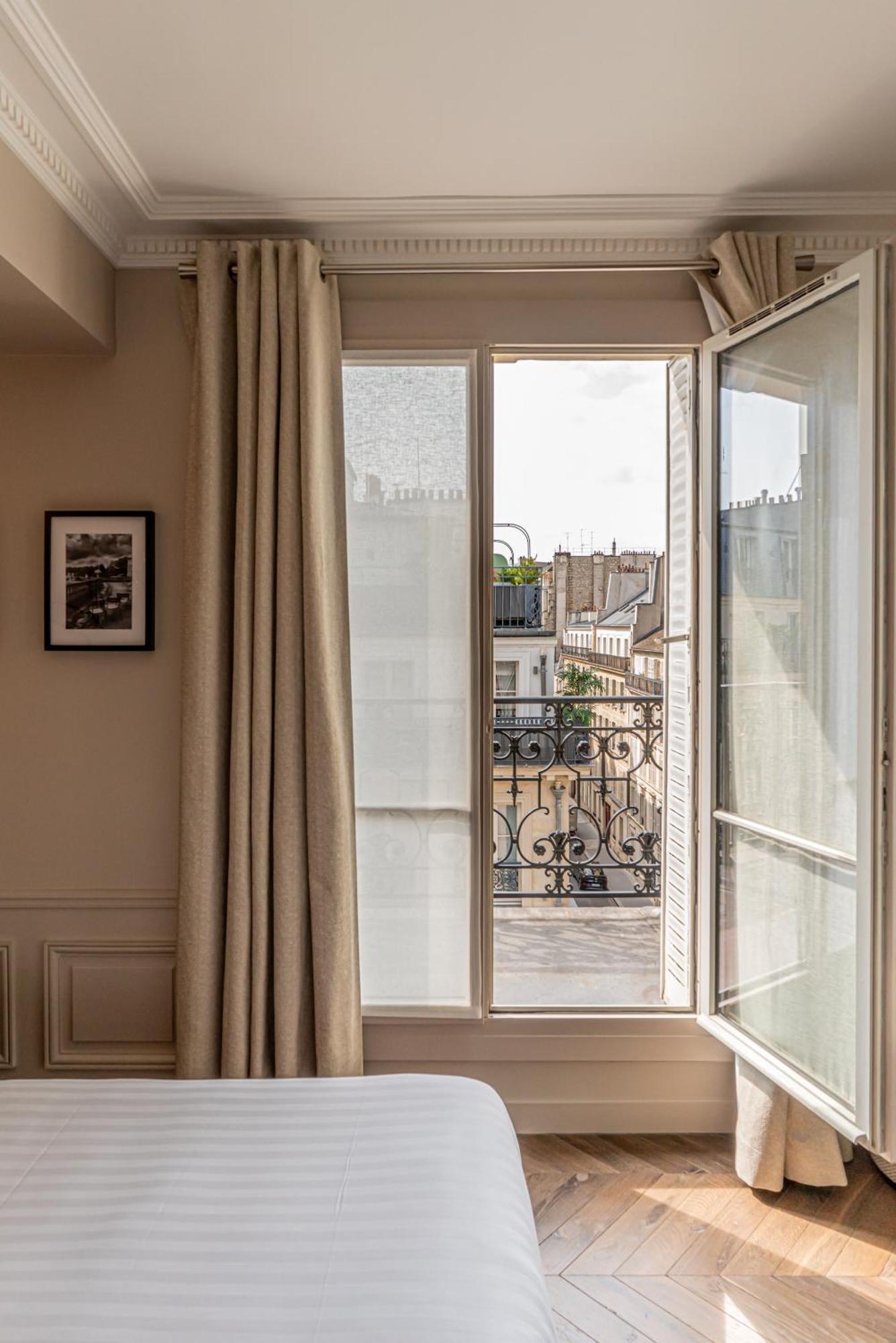 Deluxe Double or Twin Room Balcony