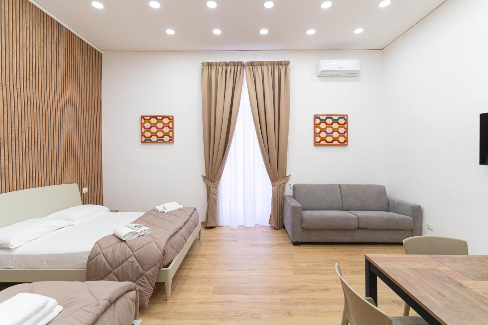 Standard Family Room,1631640999:JPEG