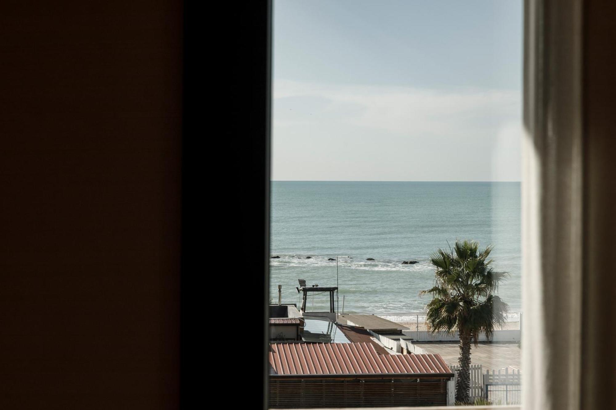 Quarto Duplo Deluxe com Varanda e Vista do Mar