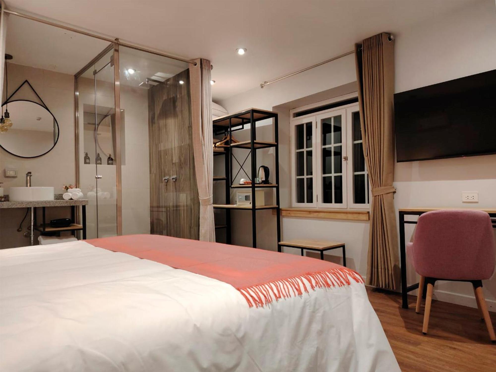 King Room