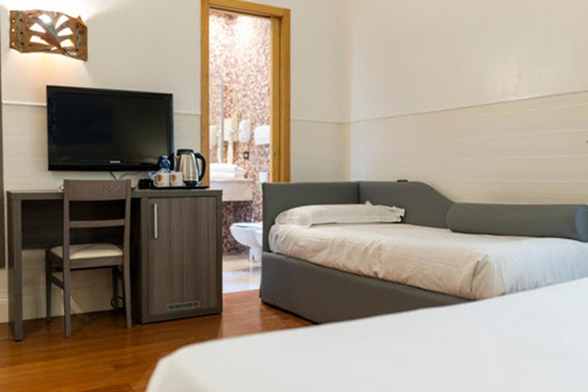 Superior Triple Room