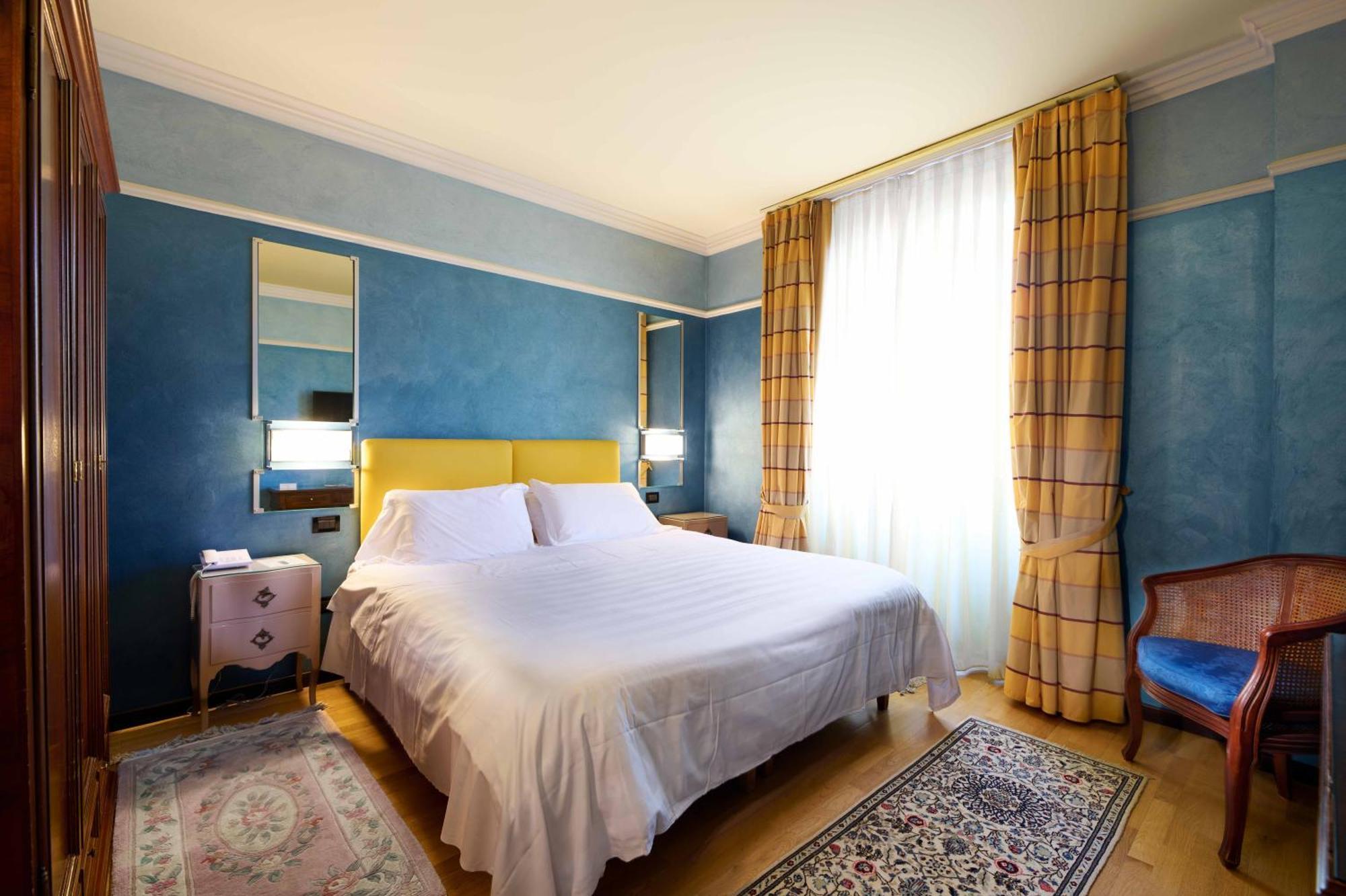 Junior Suite Spa Bath Spa Access