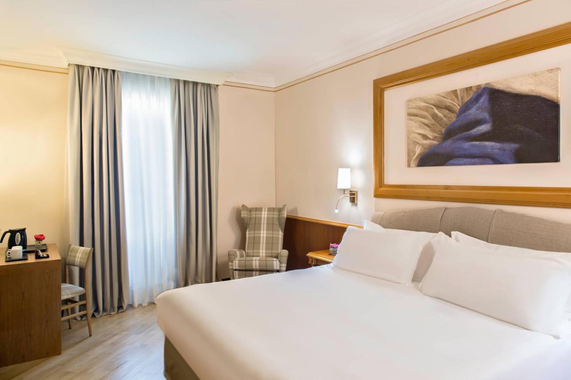 Superior King Guest room 1 King