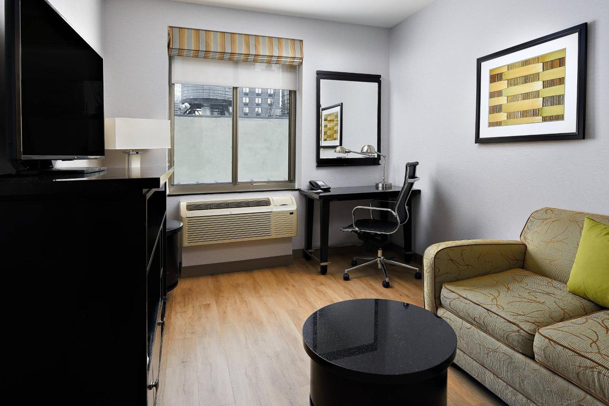 One-Bedroom Double Suite Two Double Beds Sofa Bed