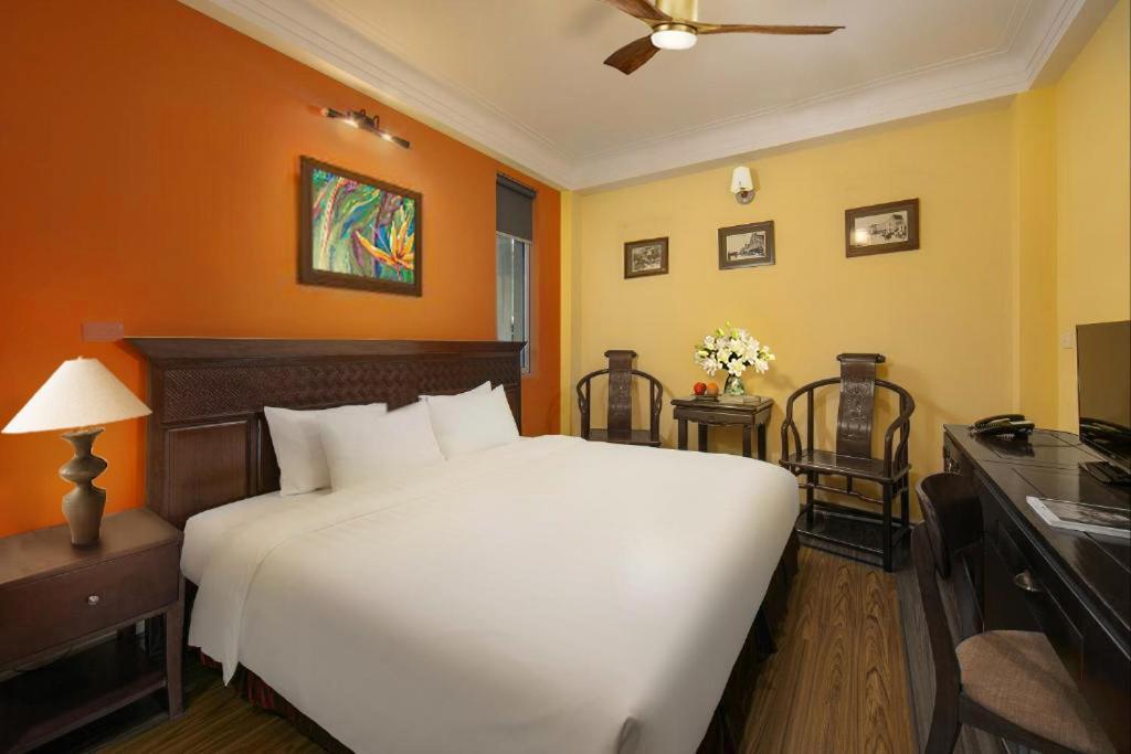 Superior Double or Twin Room No Window