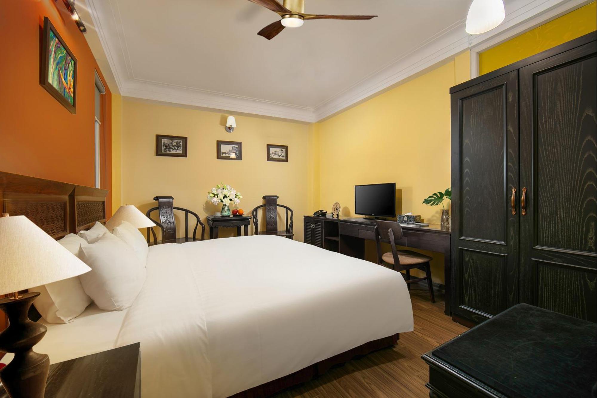 Superior Double or Twin Room No Window