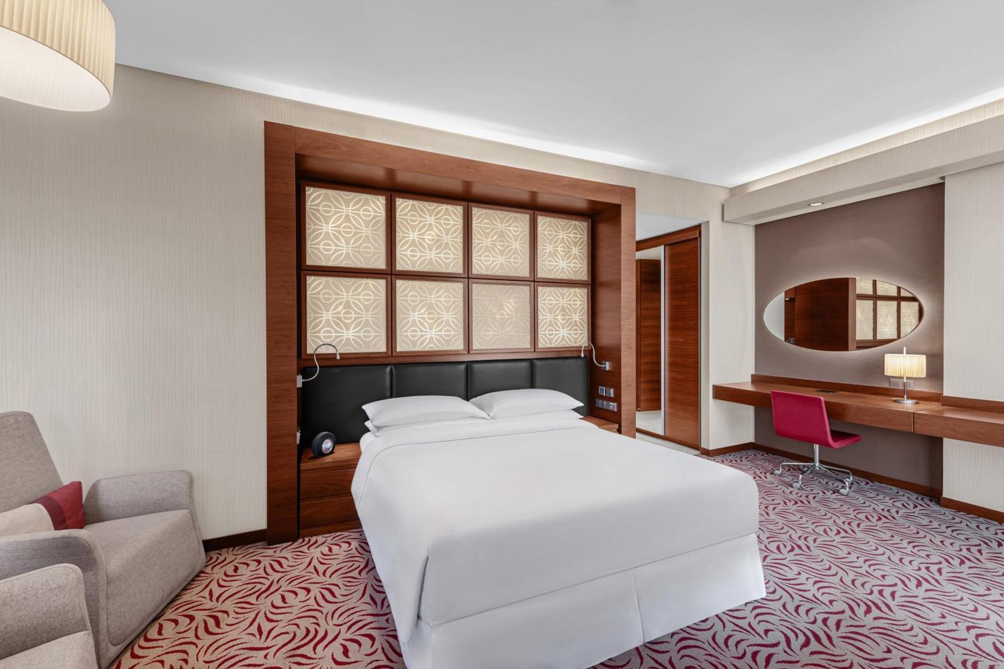 Classic Room - 1 King bed