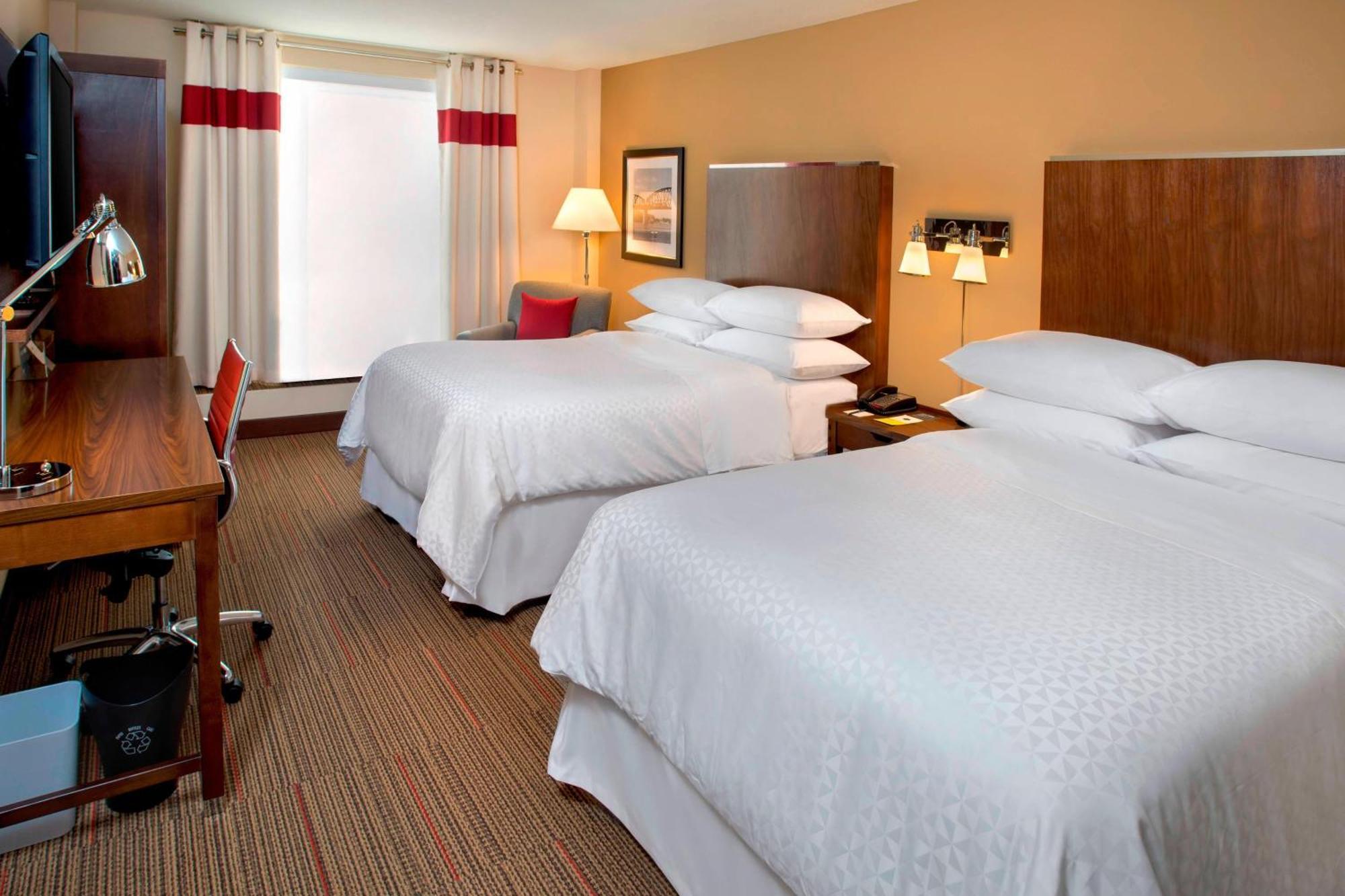 Chambre Double Standard avec 2 Lits Doubles