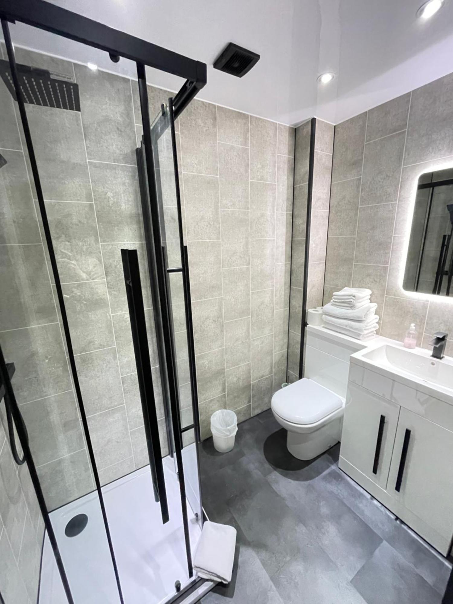 Family Room Private Bathroom