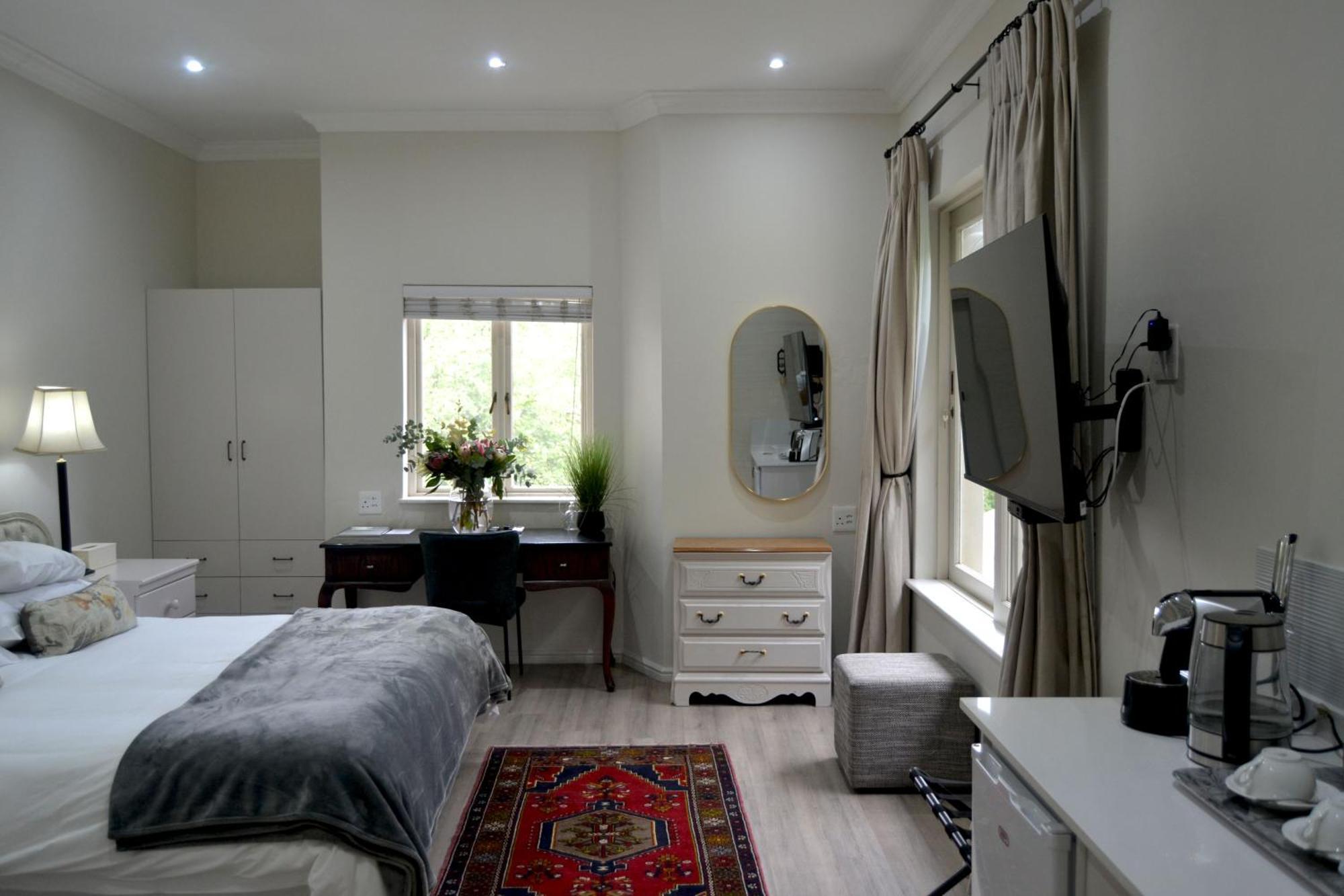 Double Room Partial Mountain View